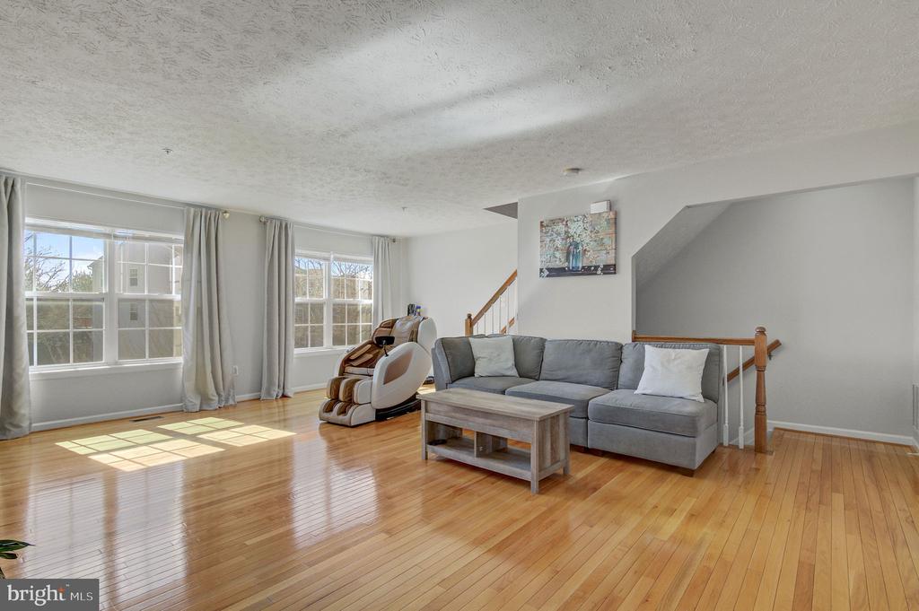 3334 Hollow Ct