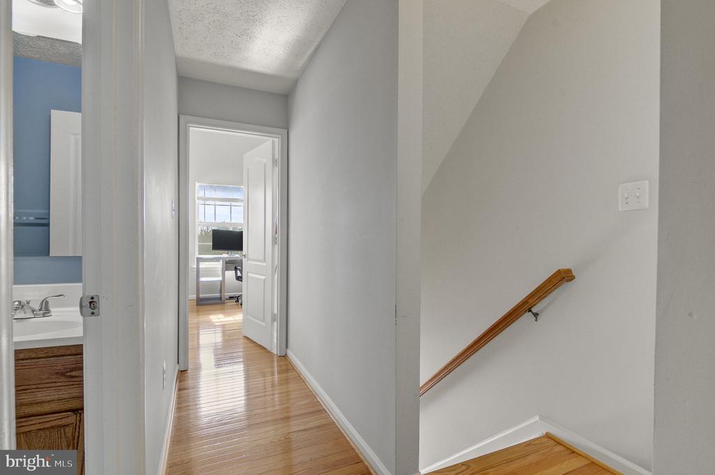 3334 Hollow Ct