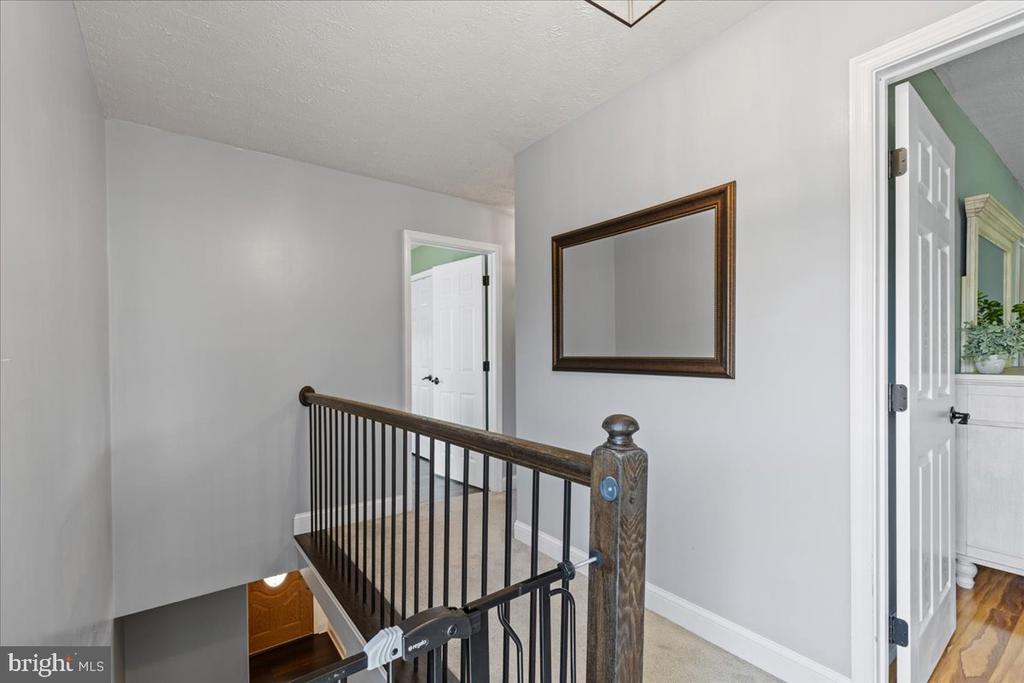 6322 Roan Stallion Ln