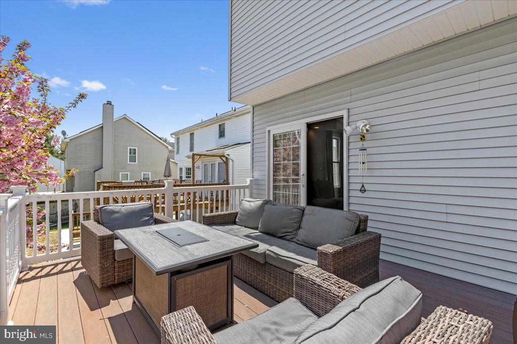 6322 Roan Stallion Ln