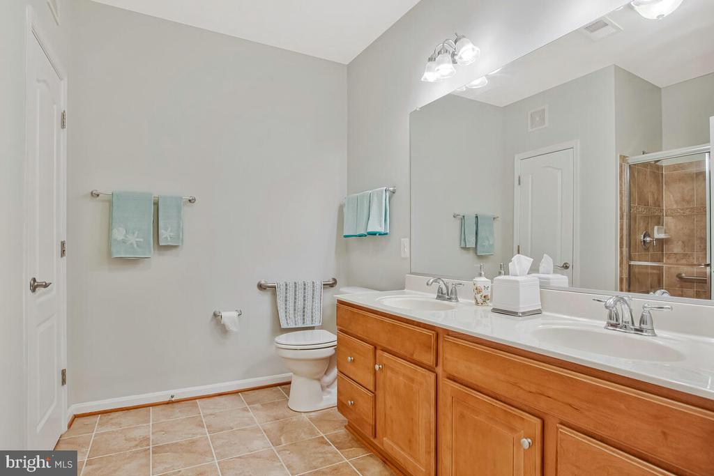 8801 BOSLEY ROAD 401