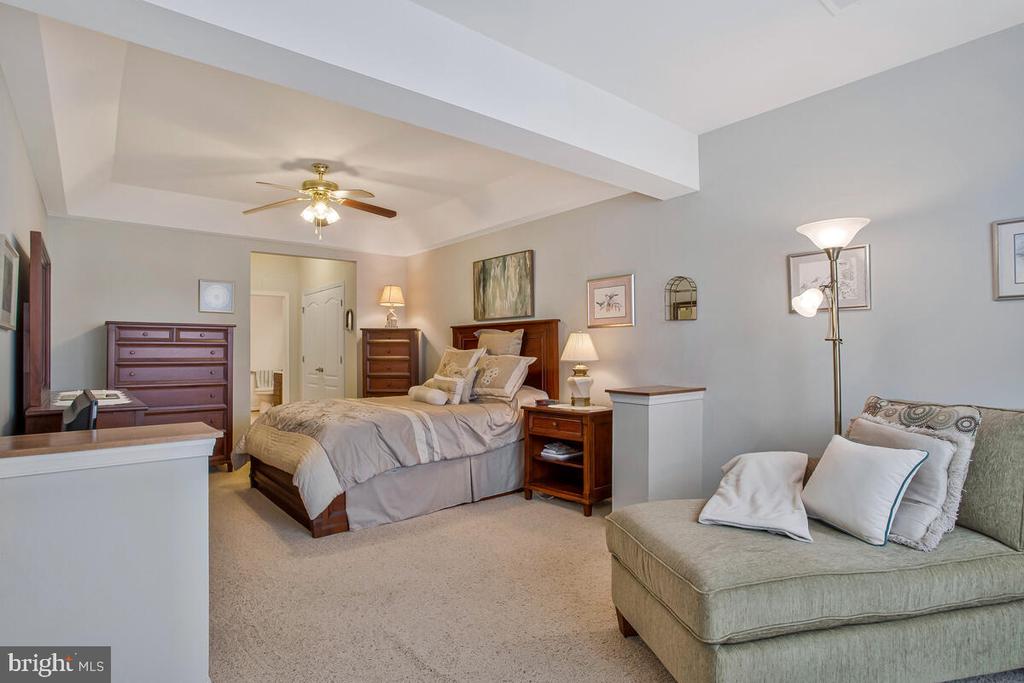 8801 BOSLEY ROAD 401