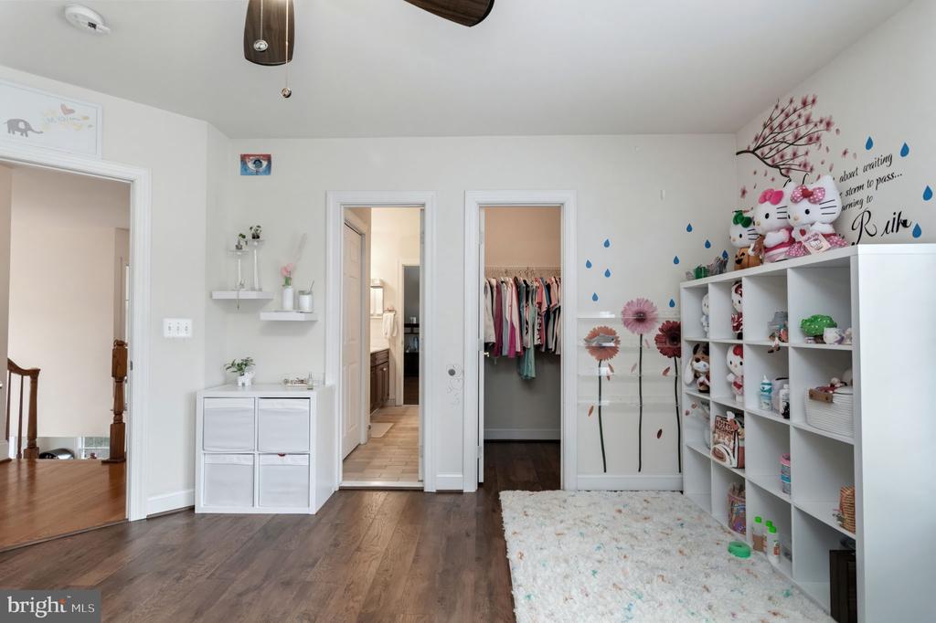 11375 HARDING ROAD