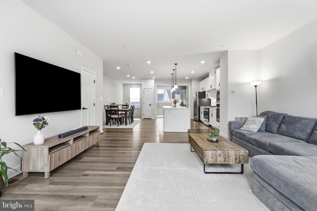 7326 ISABELLA ROAD