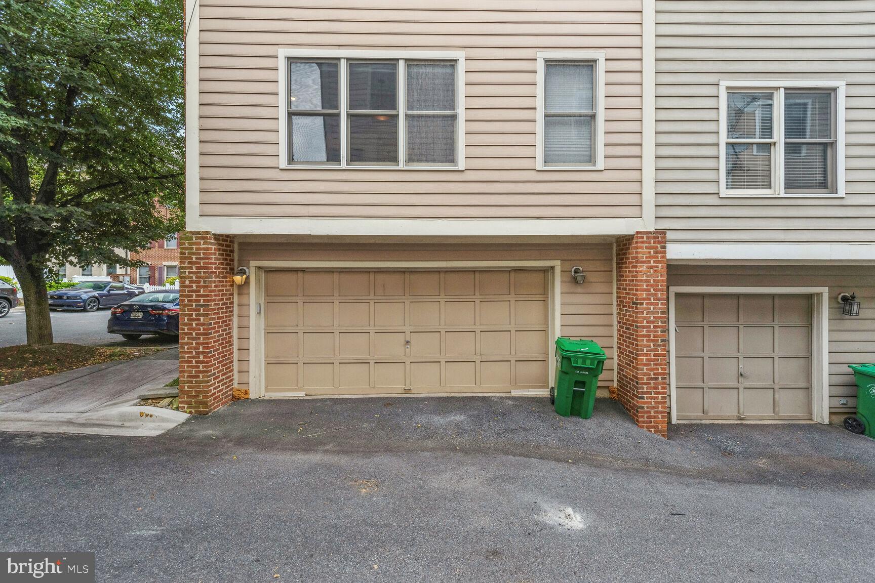 120 RIDGEPOINT PLACE