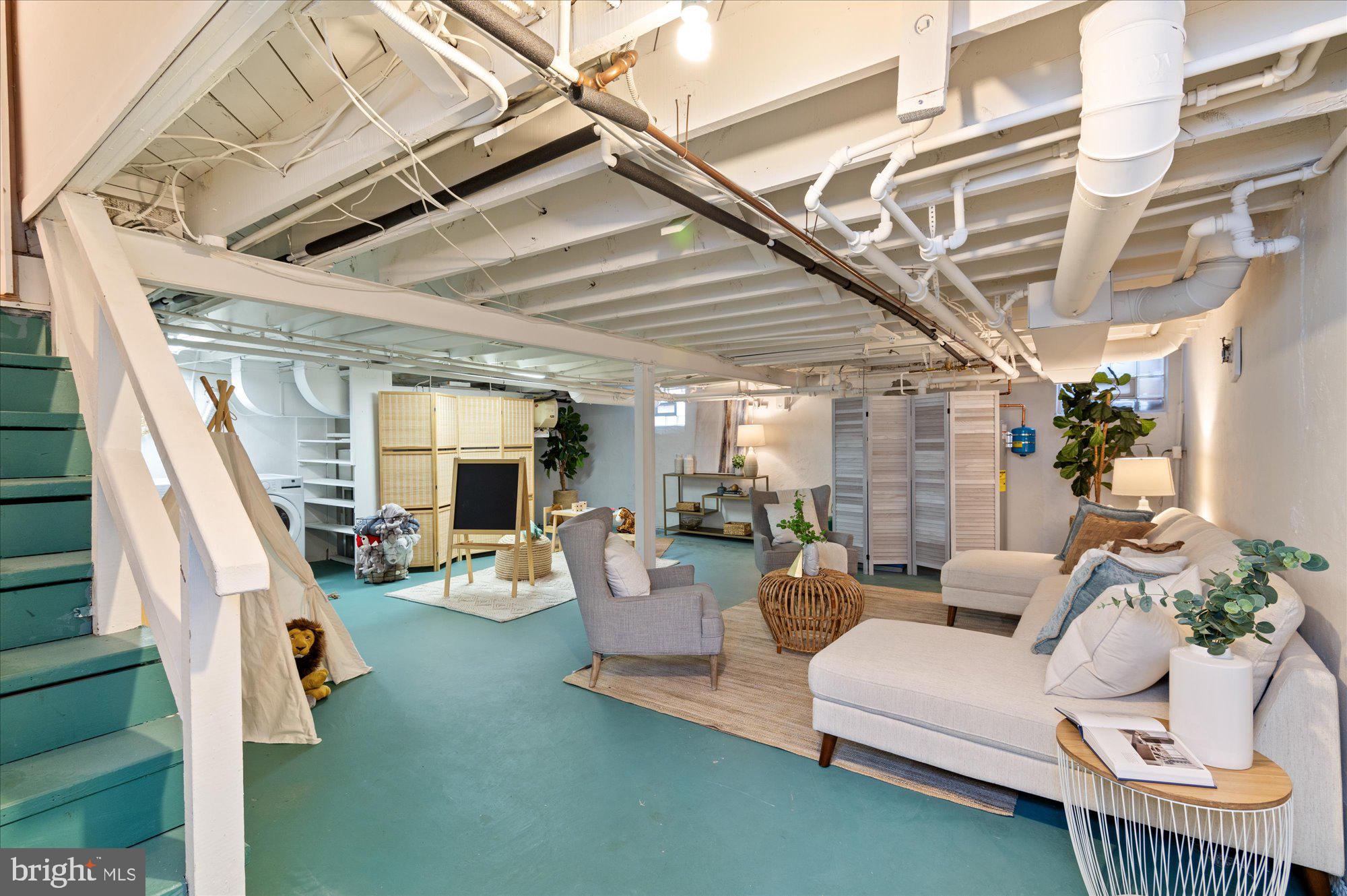 4911 CHEVY CHASE BOULEVARD