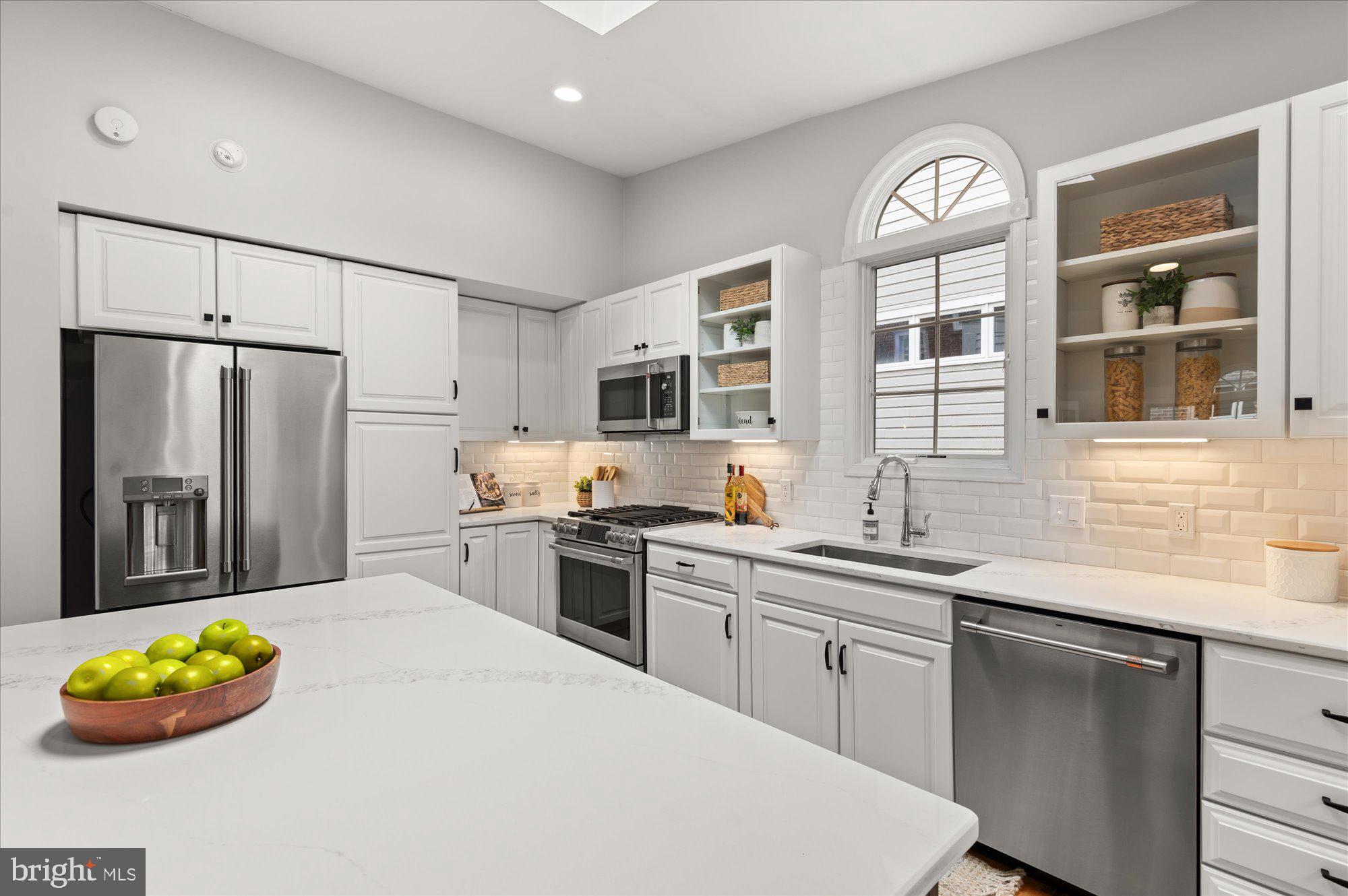 4911 CHEVY CHASE BOULEVARD