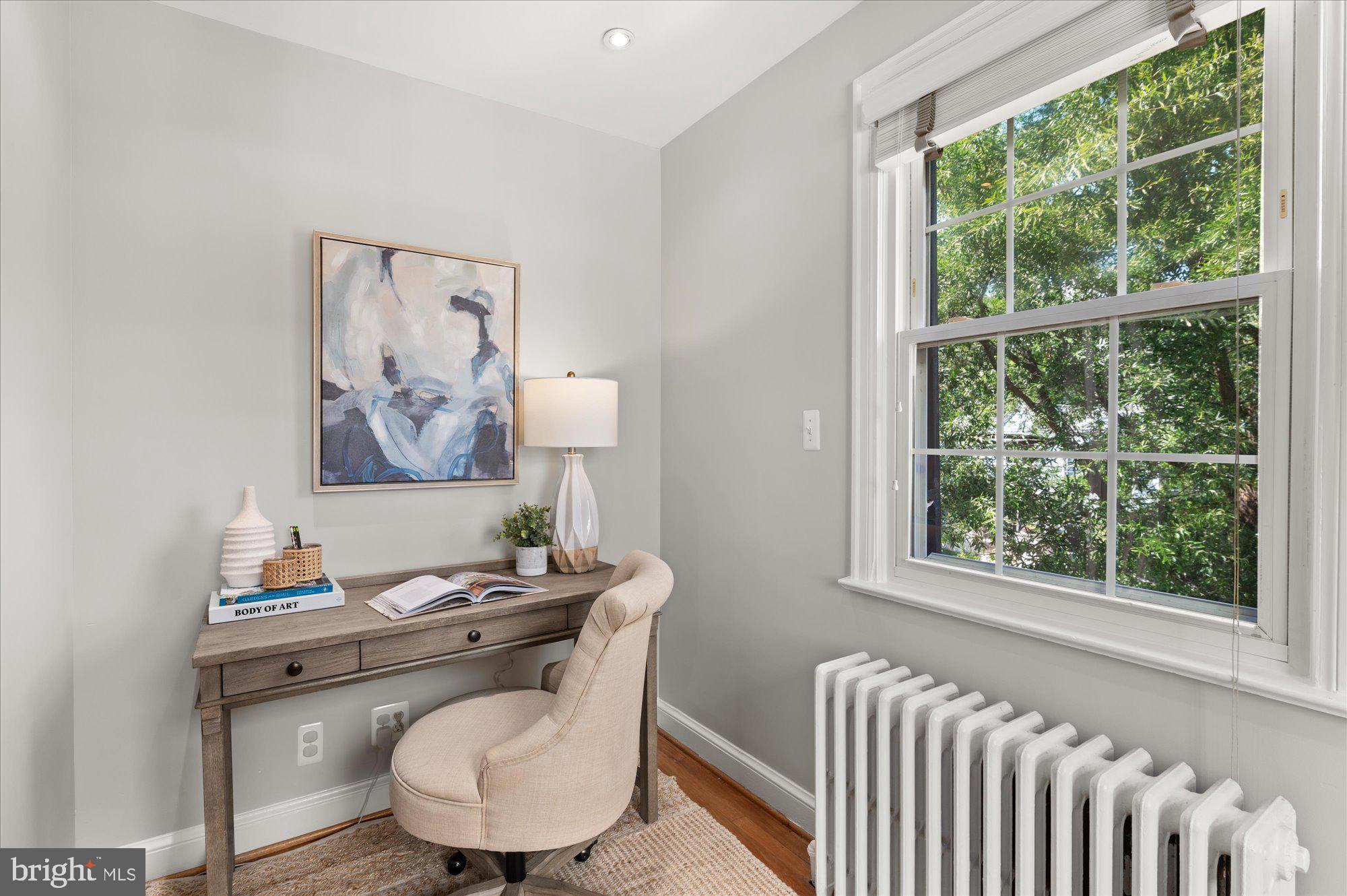 4911 CHEVY CHASE BOULEVARD