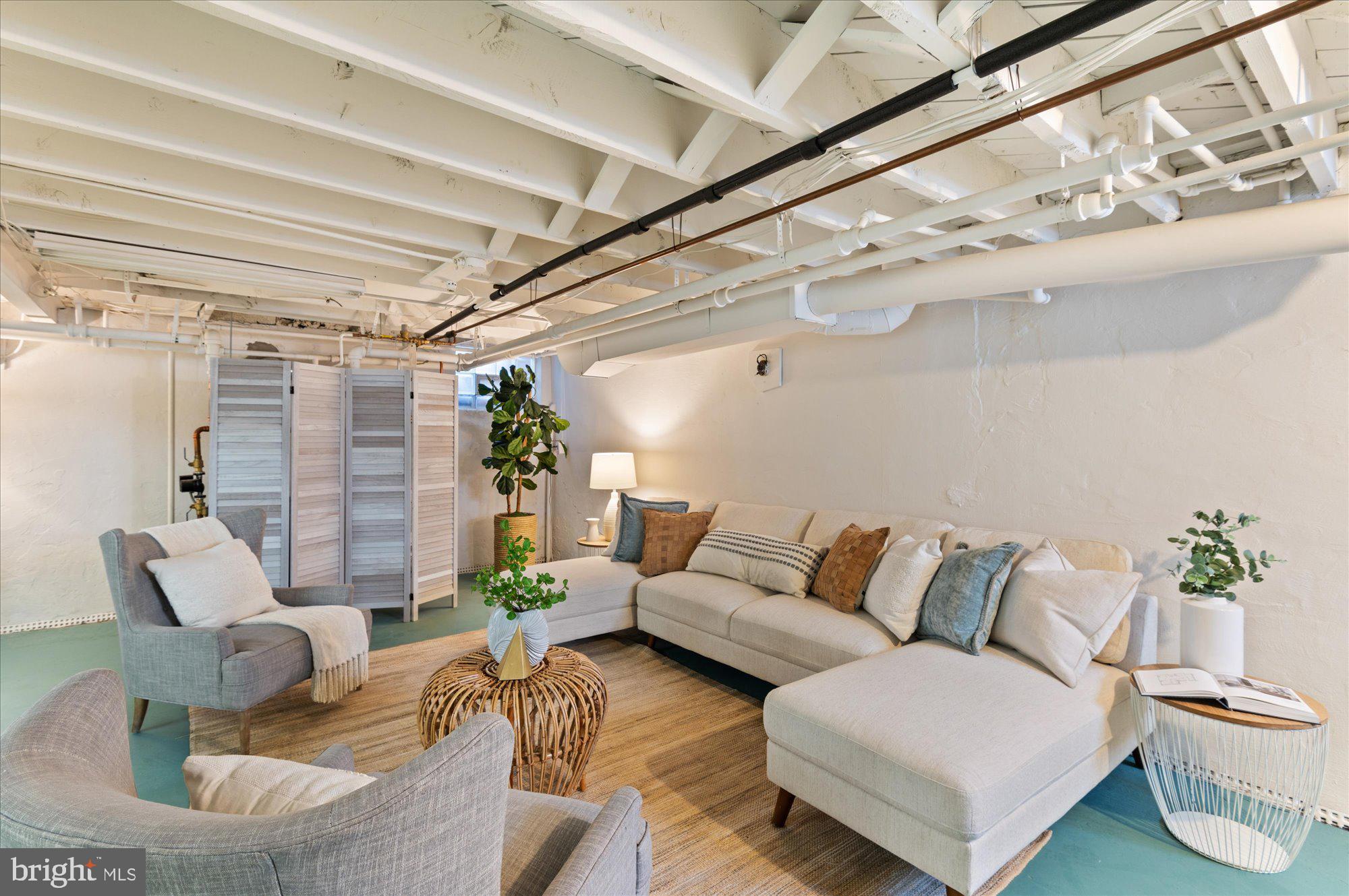 4911 CHEVY CHASE BOULEVARD