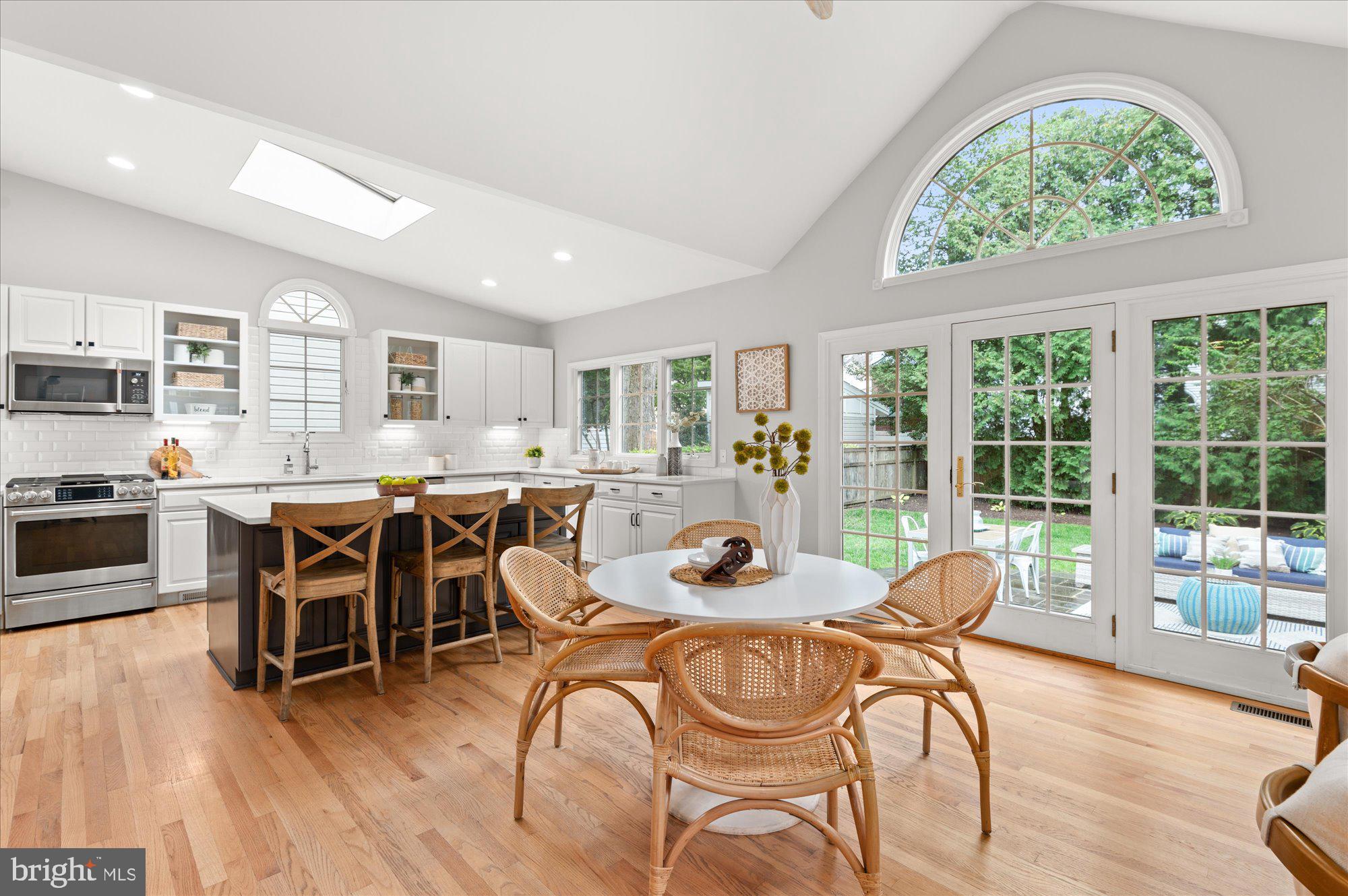 4911 CHEVY CHASE BOULEVARD