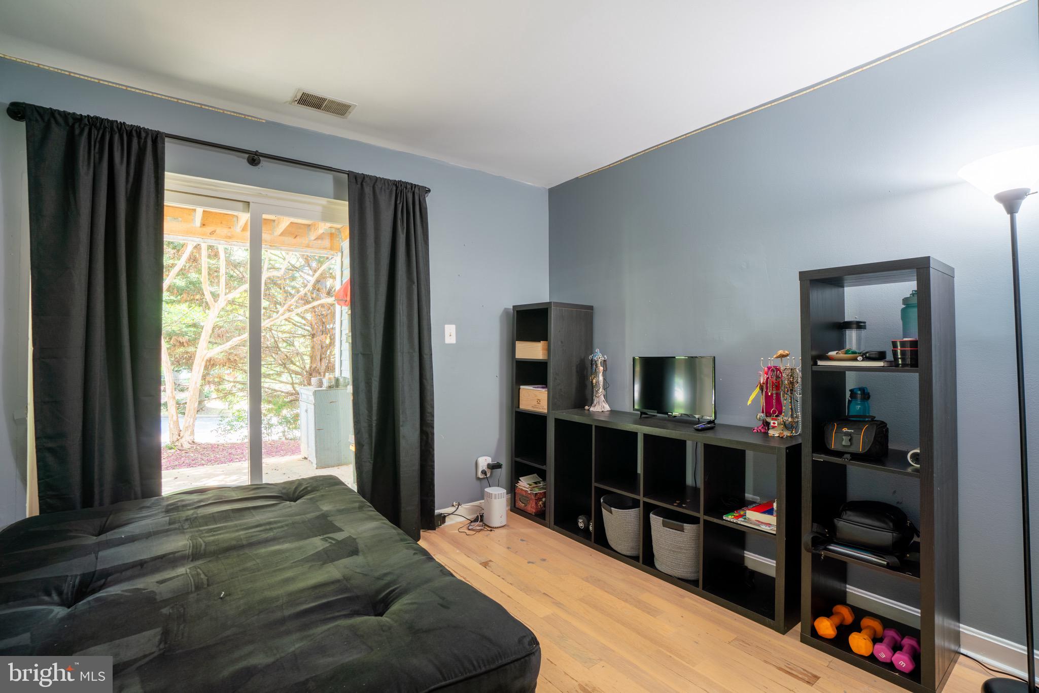 13703 MODRAD WAY 9 B13