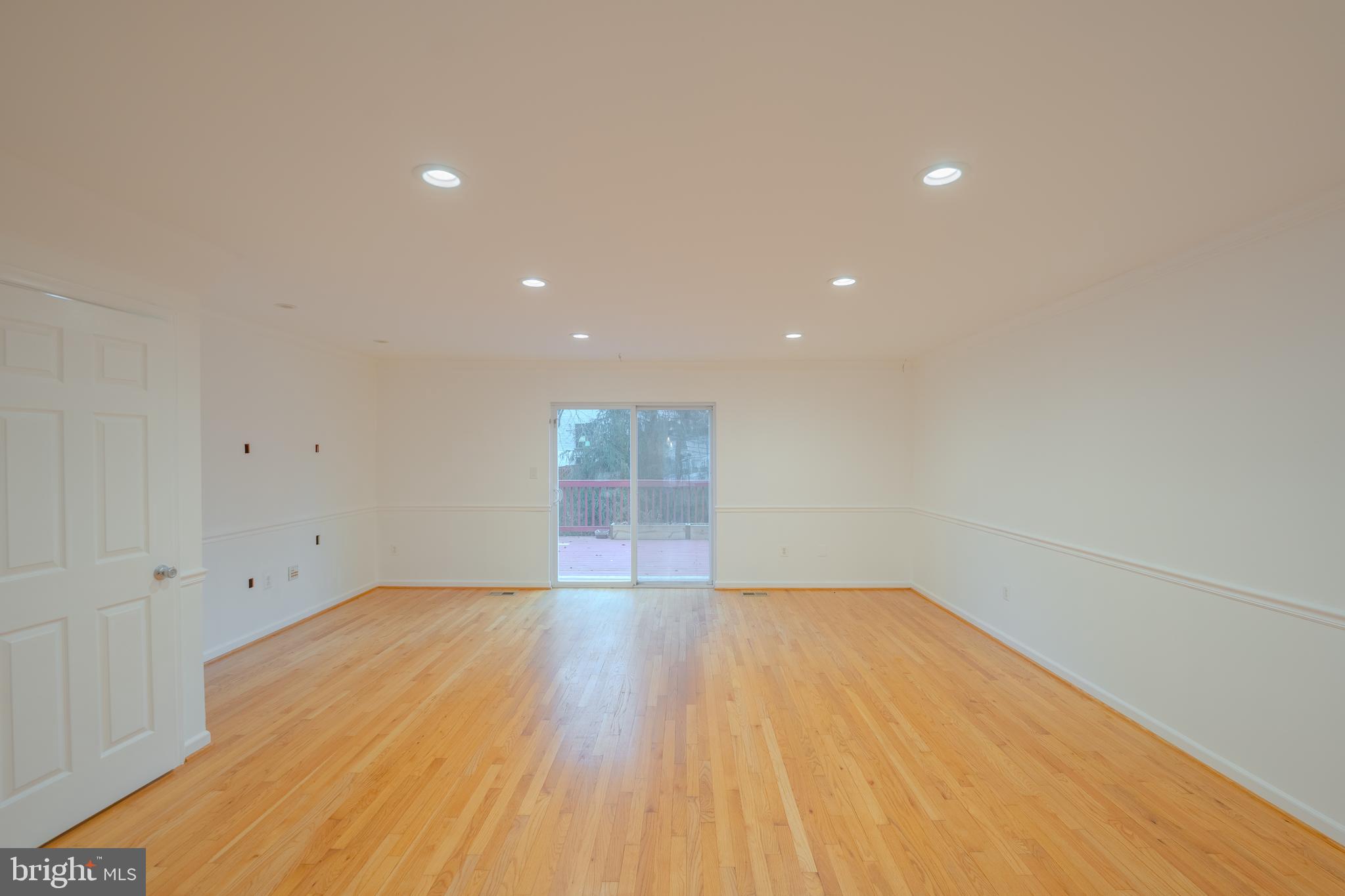 13 Gas Light Ct