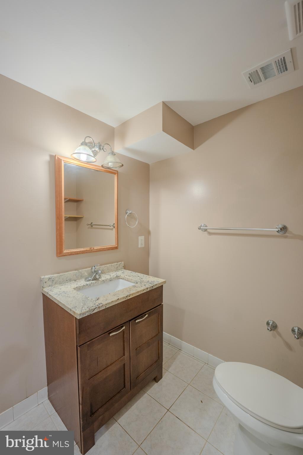 13 Gas Light Ct