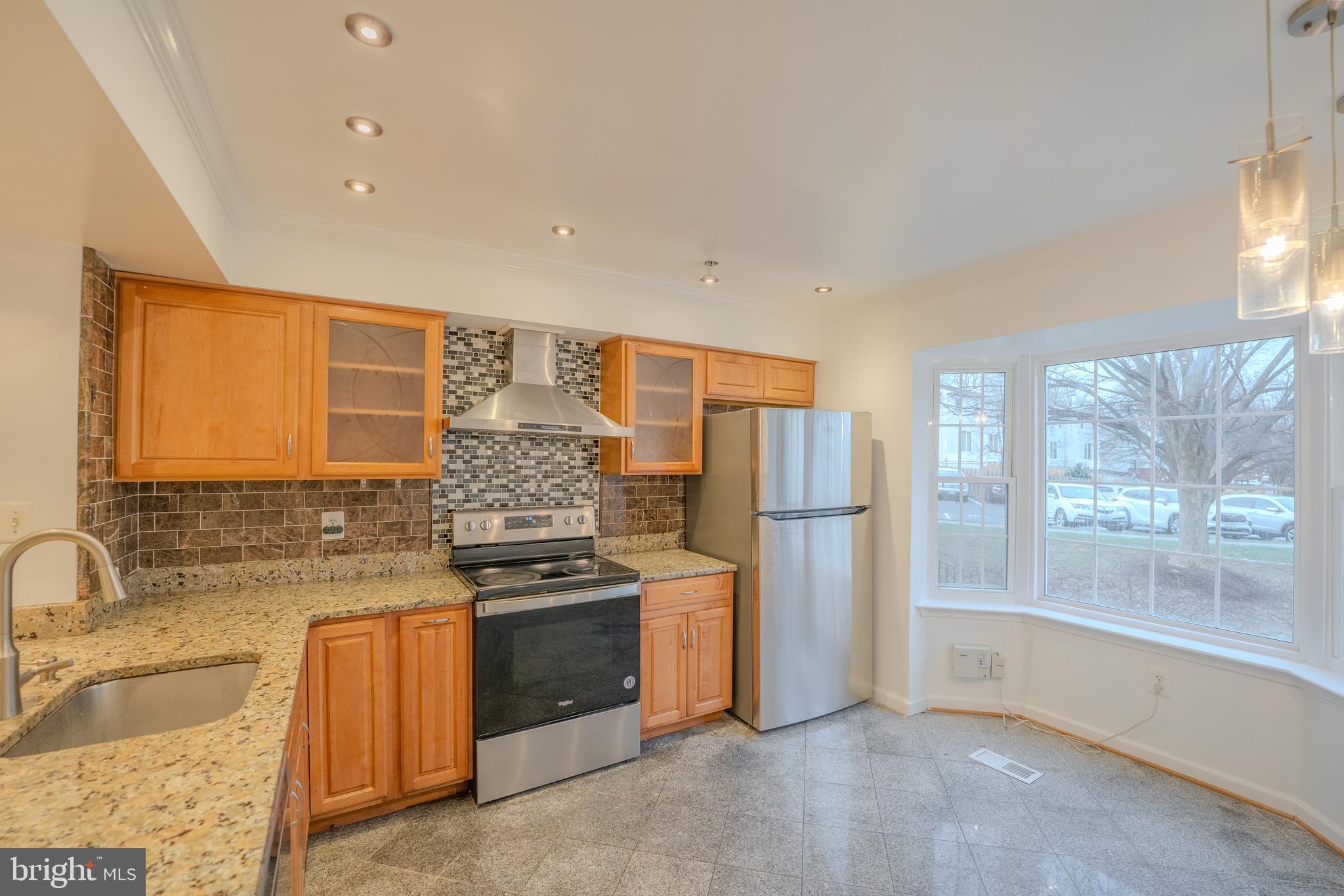 13 Gas Light Ct