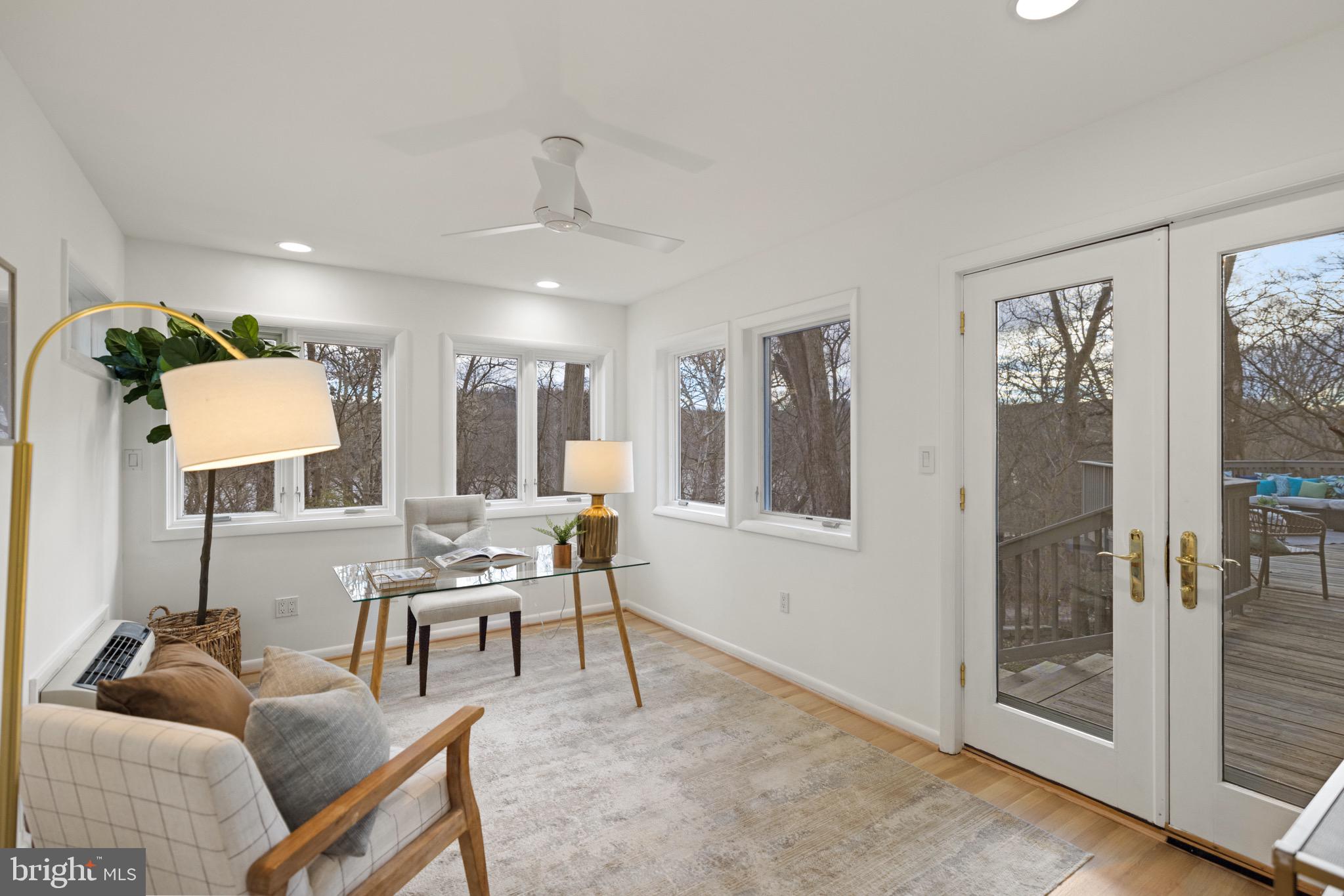 8010 RIVERSIDE DRIVE