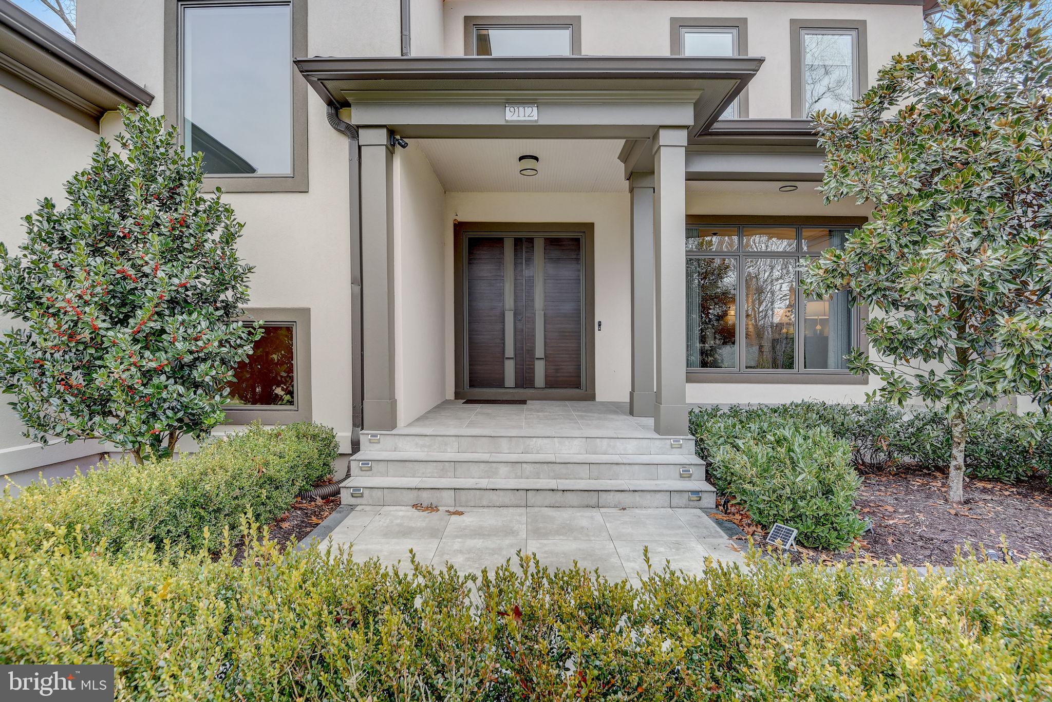 9112 MCDONALD DRIVE