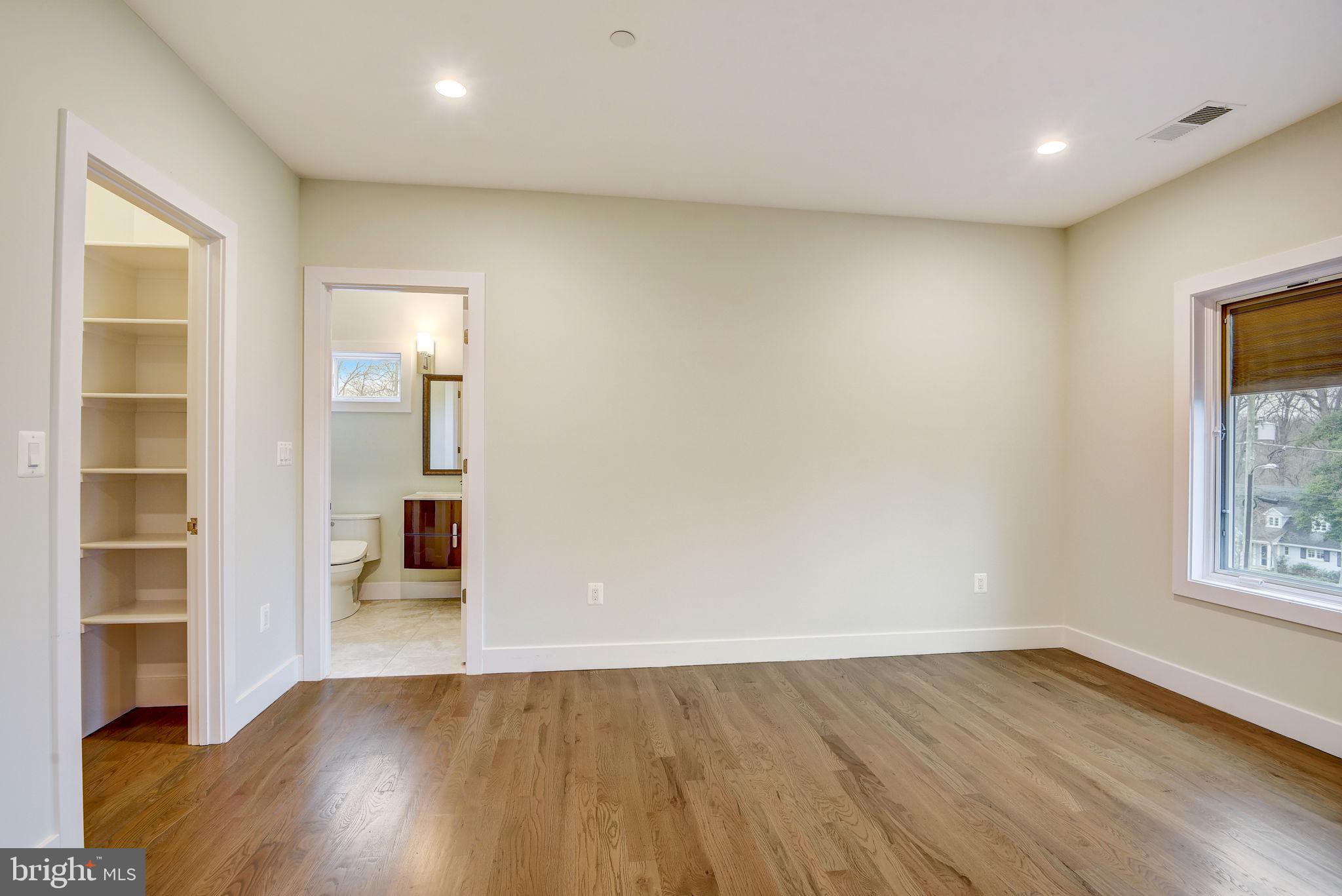 9112 MCDONALD DRIVE