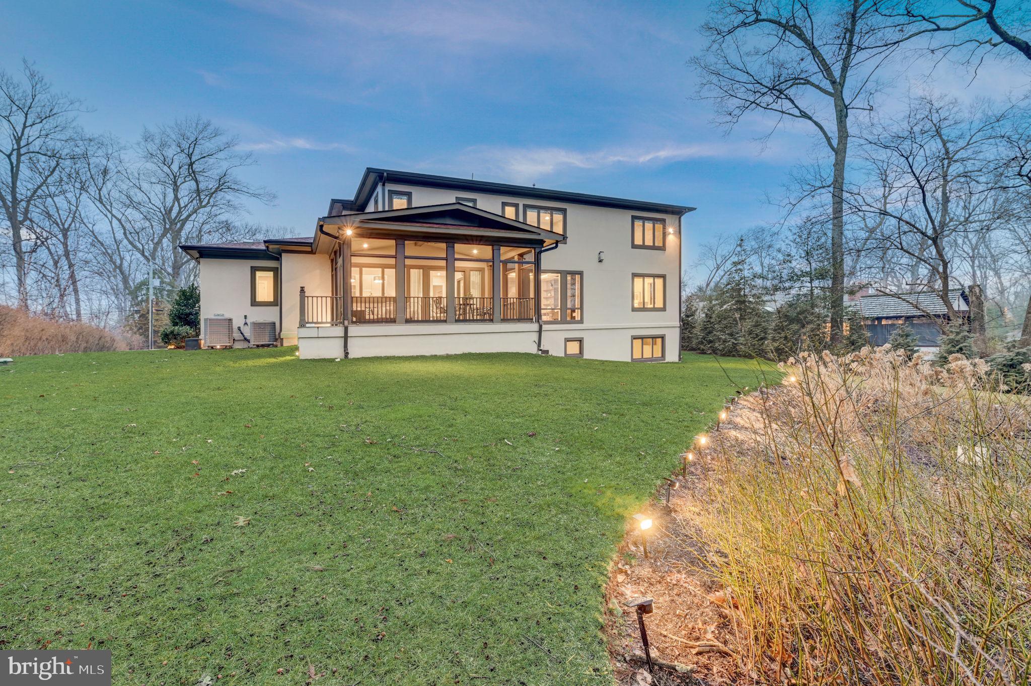 9112 MCDONALD DRIVE