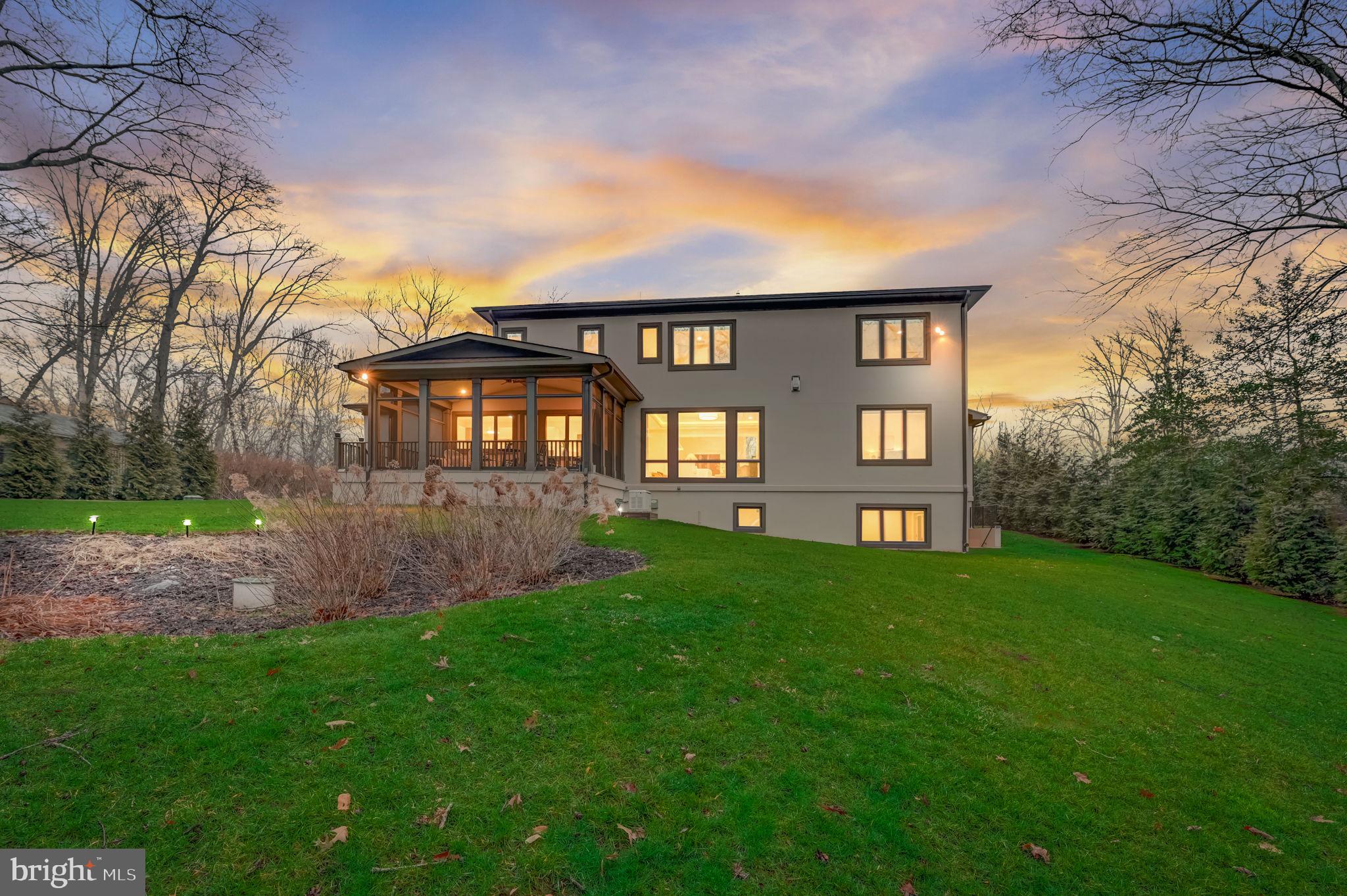 9112 MCDONALD DRIVE