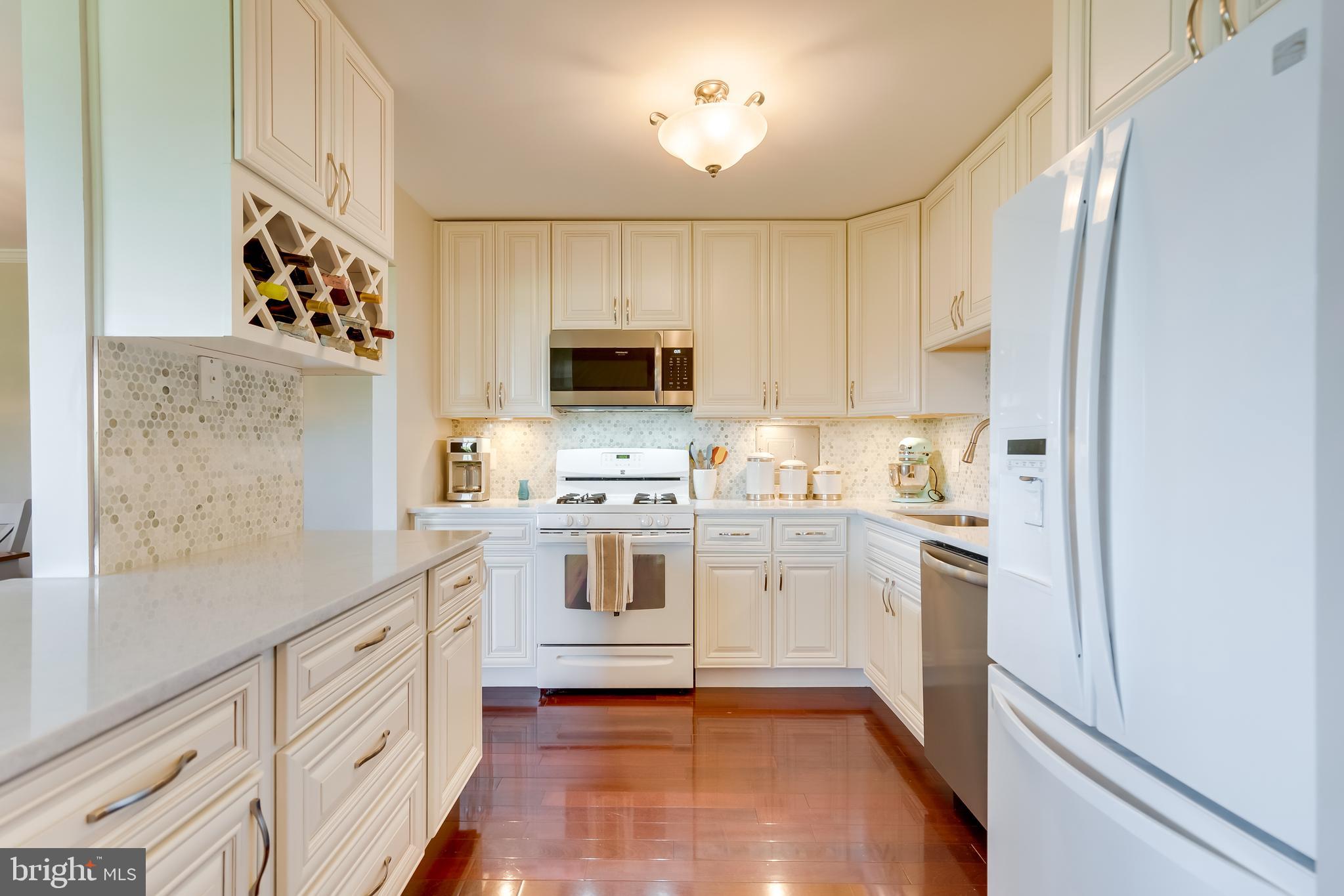 8315 N BROOK LANE 2-905