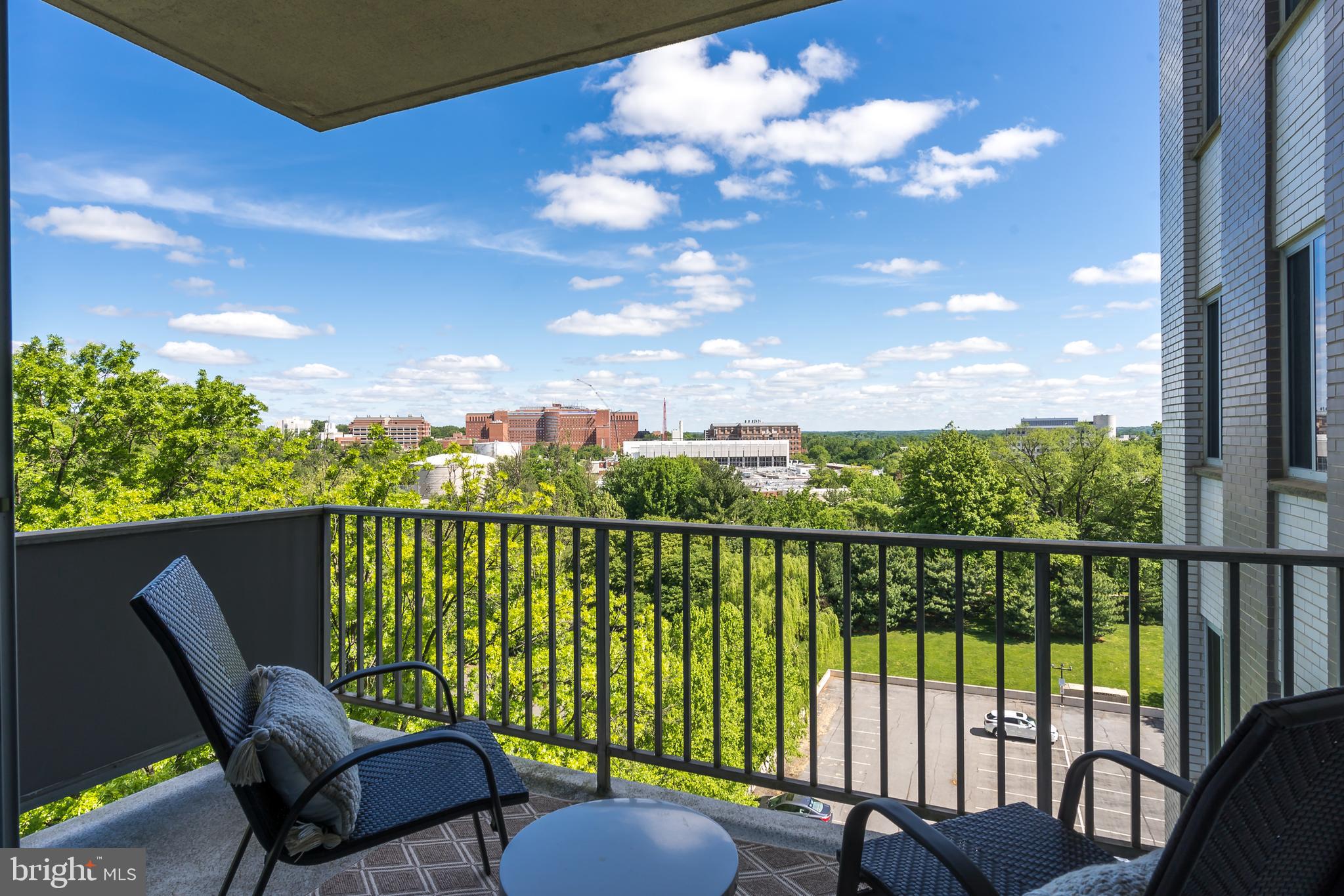 8315 N BROOK LANE 2-905