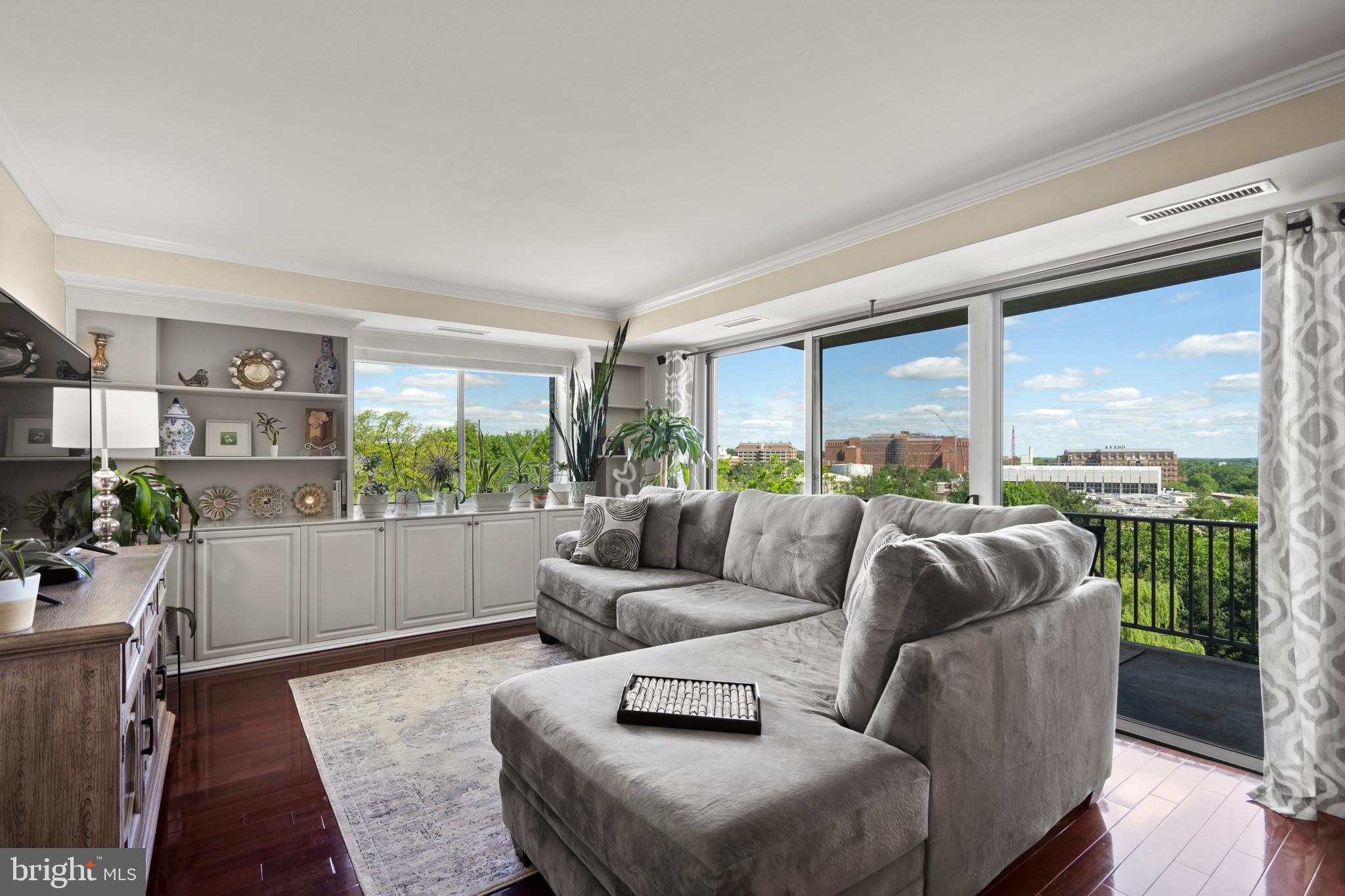 8315 N BROOK LANE 2-905