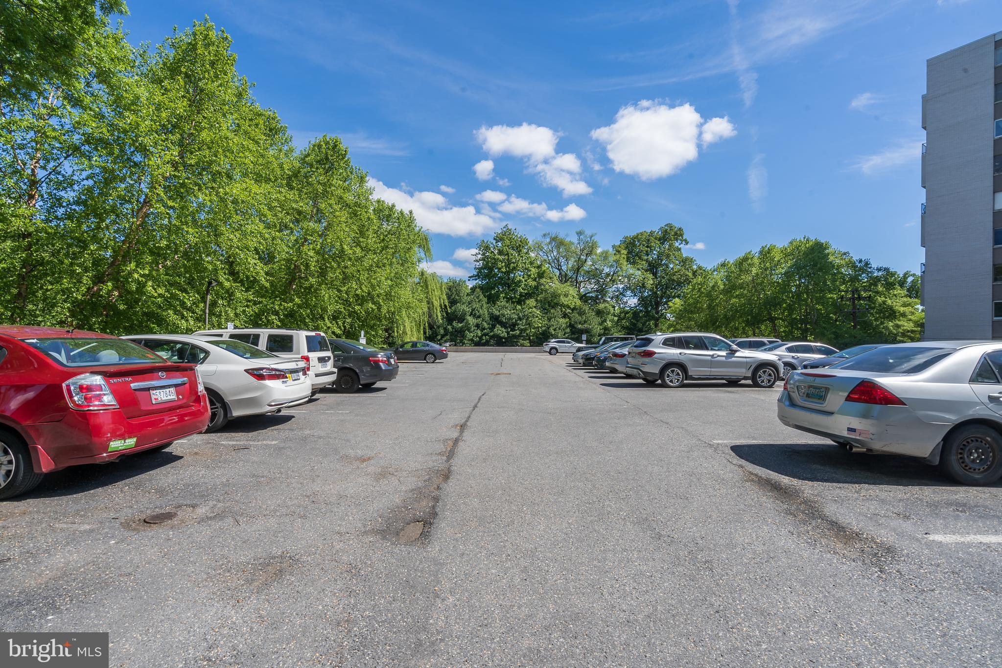 8315 N BROOK LANE 2-905