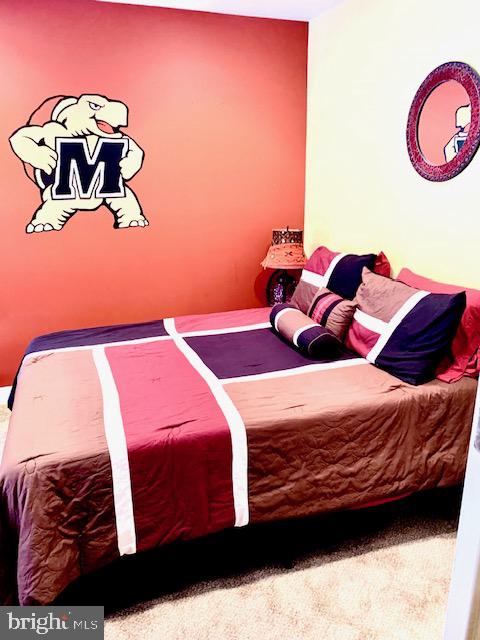 4814 HAMPDEN LANE R-2
