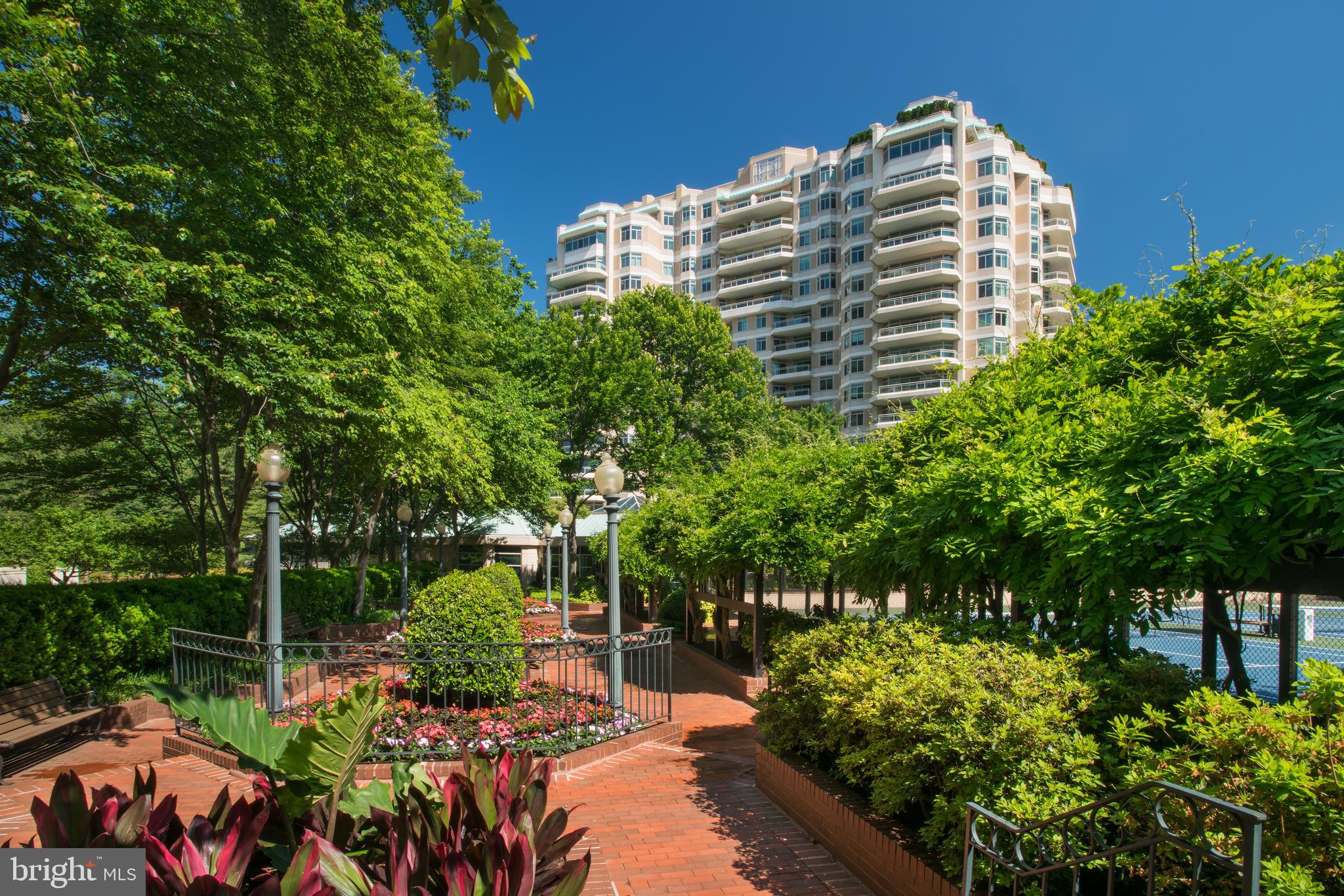 5630 Wisconsin Ave #1504
