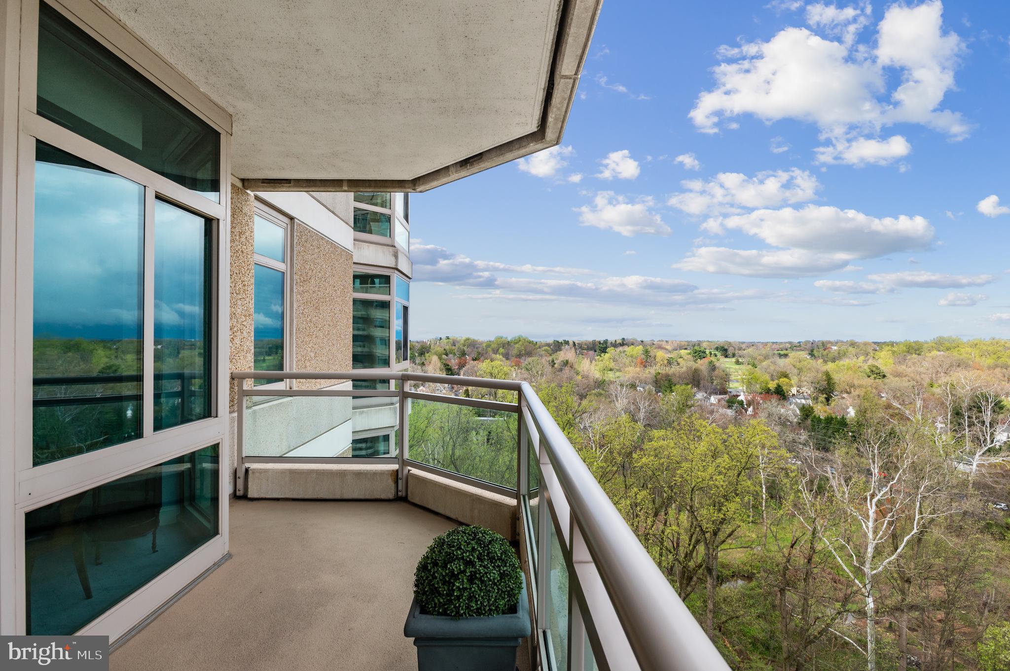 5630 Wisconsin Ave #1504
