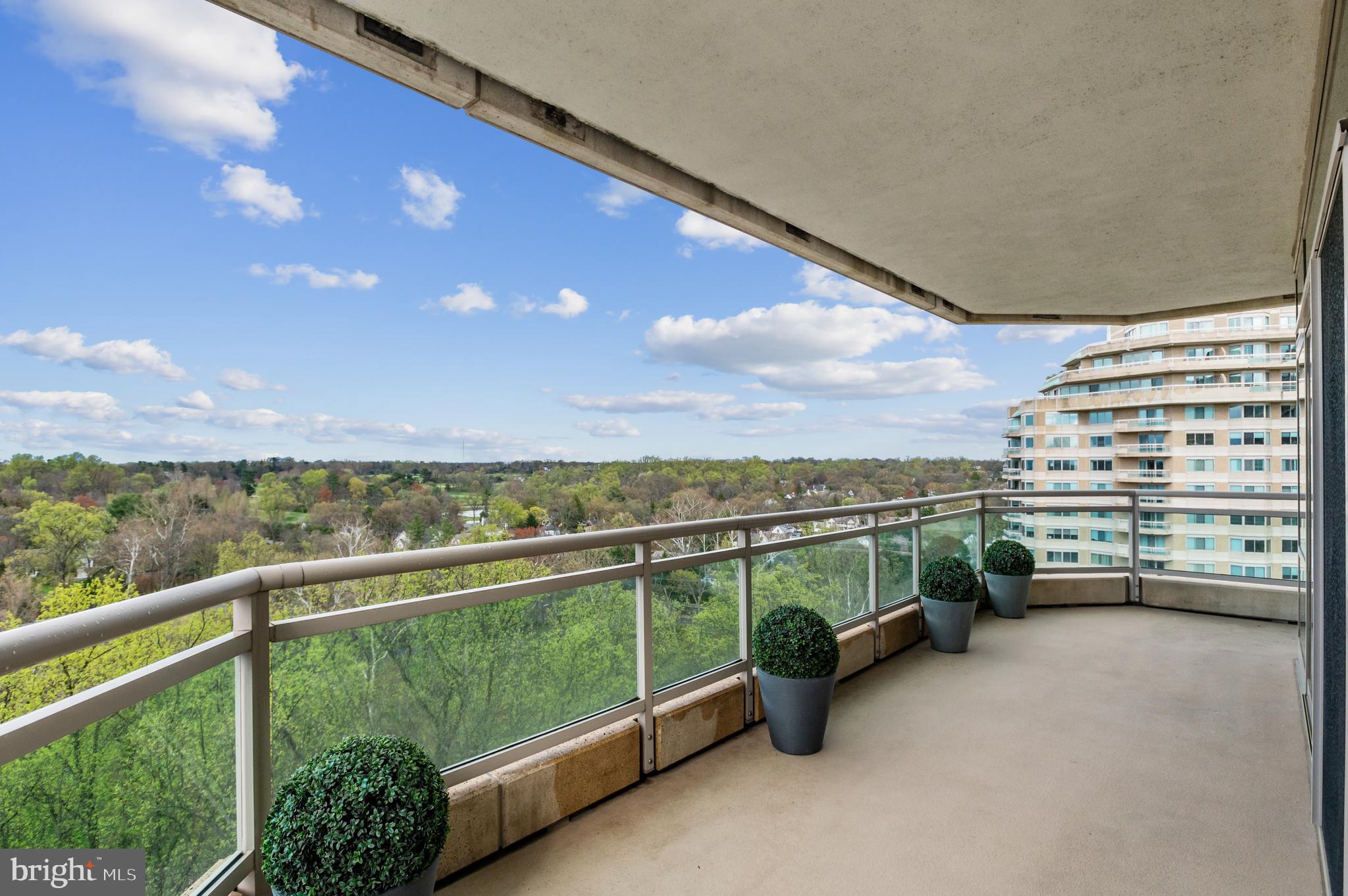 5630 Wisconsin Ave #1504