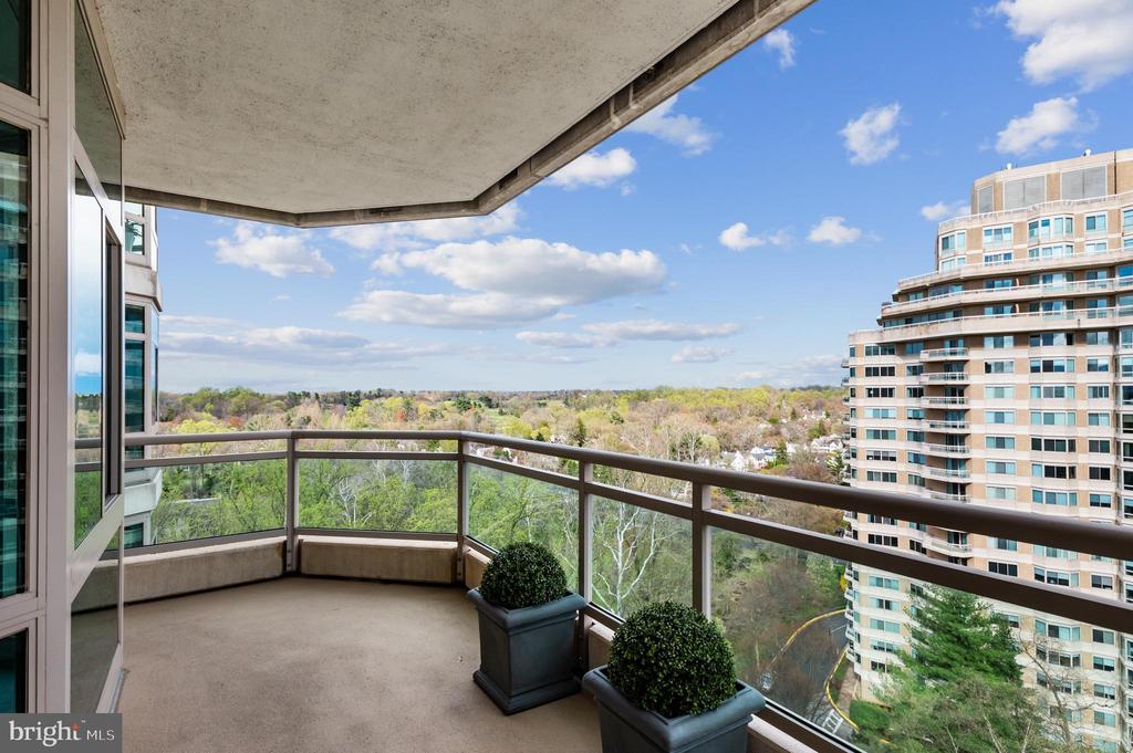 5630 Wisconsin Ave #1504