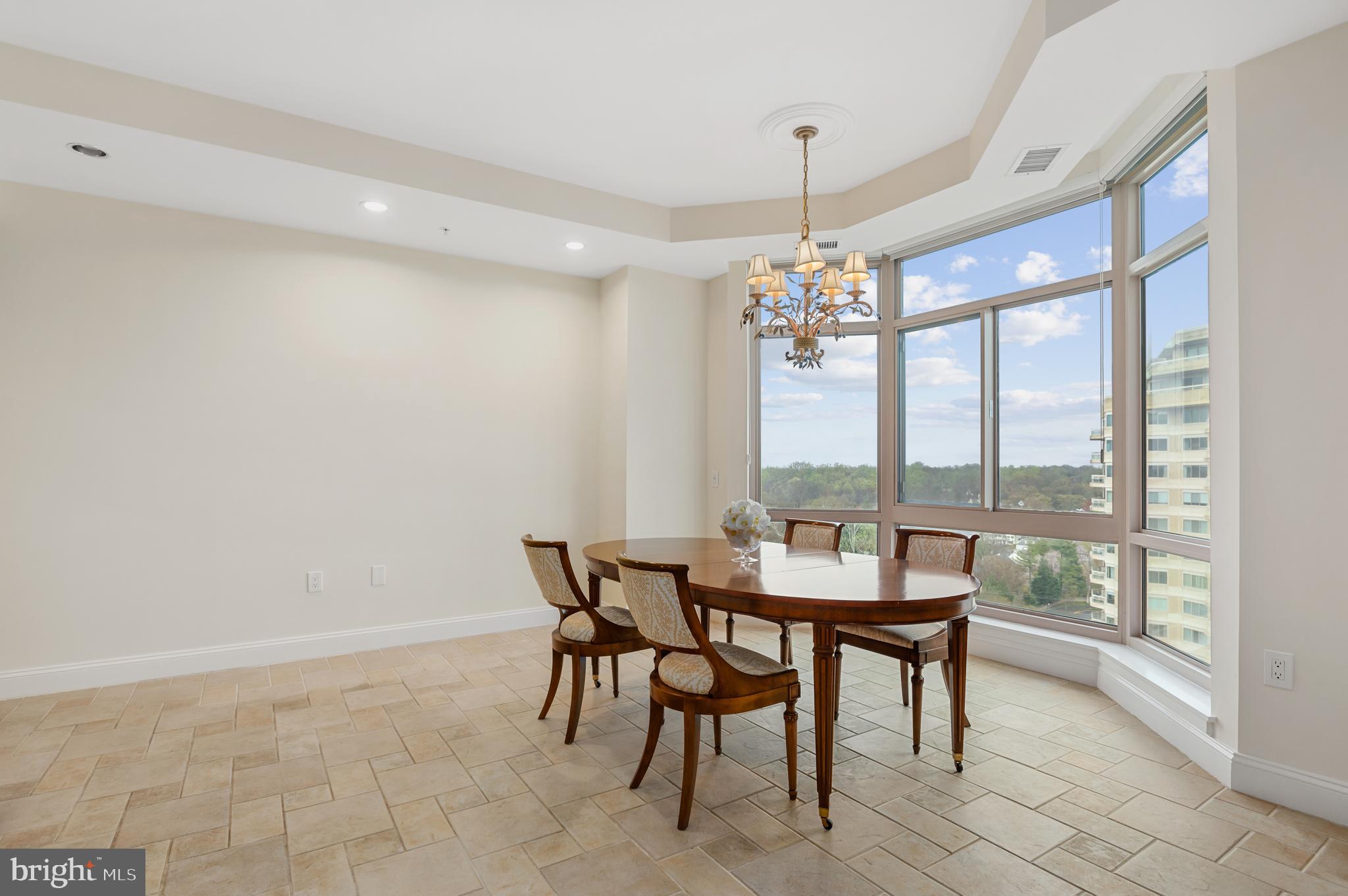 5630 Wisconsin Ave #1504