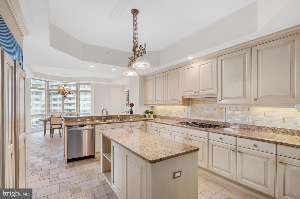 5630 Wisconsin Ave #1504