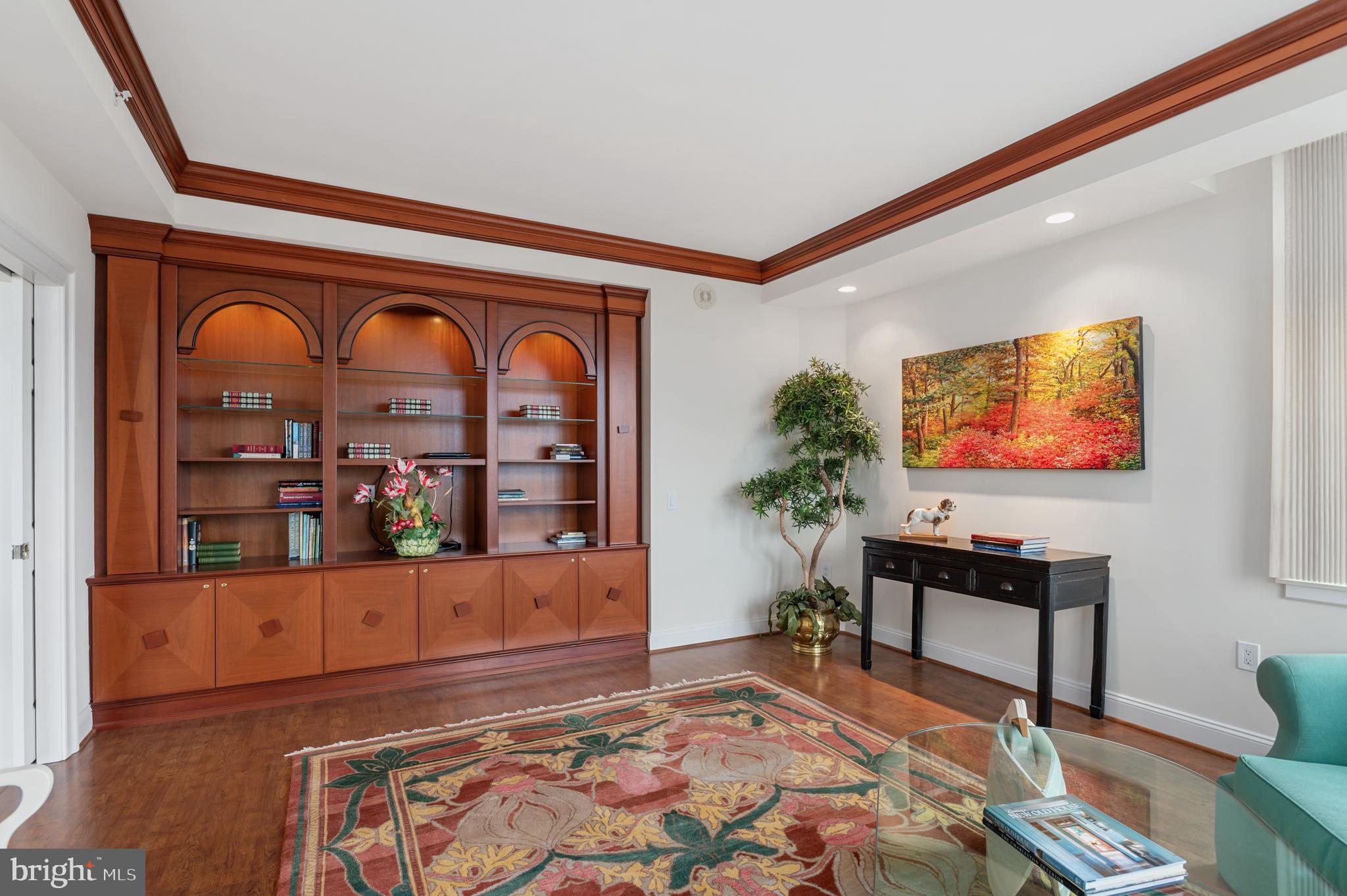 5630 Wisconsin Ave #1504