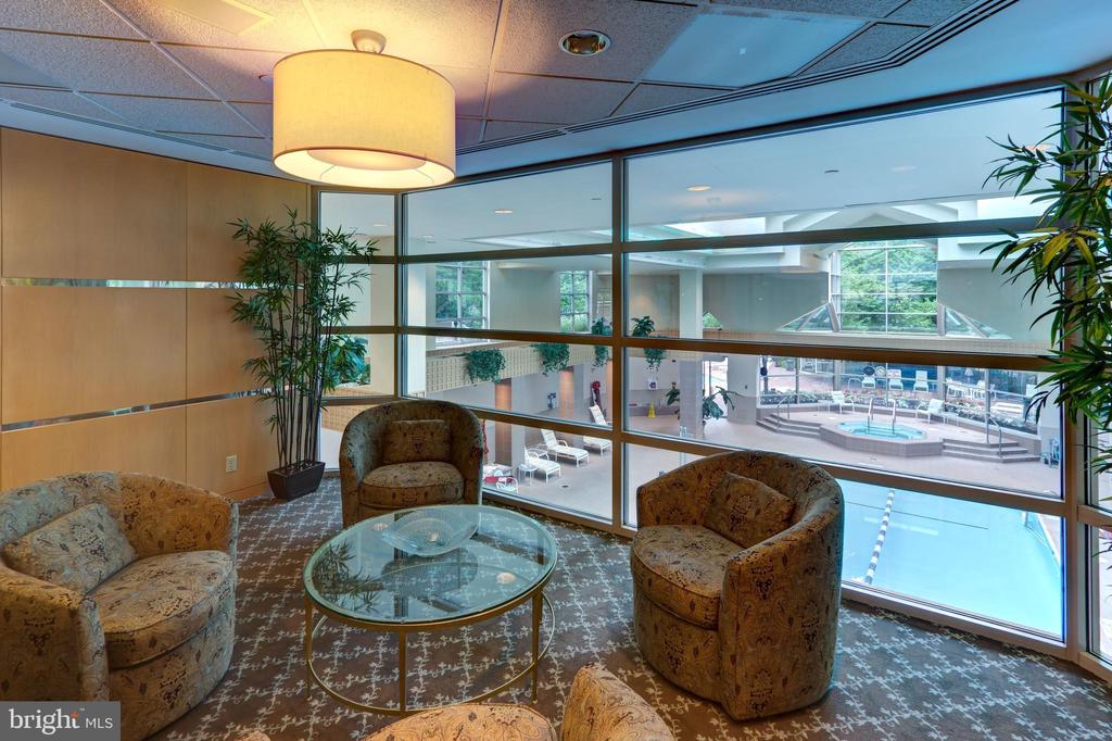 5630 Wisconsin Ave #1504