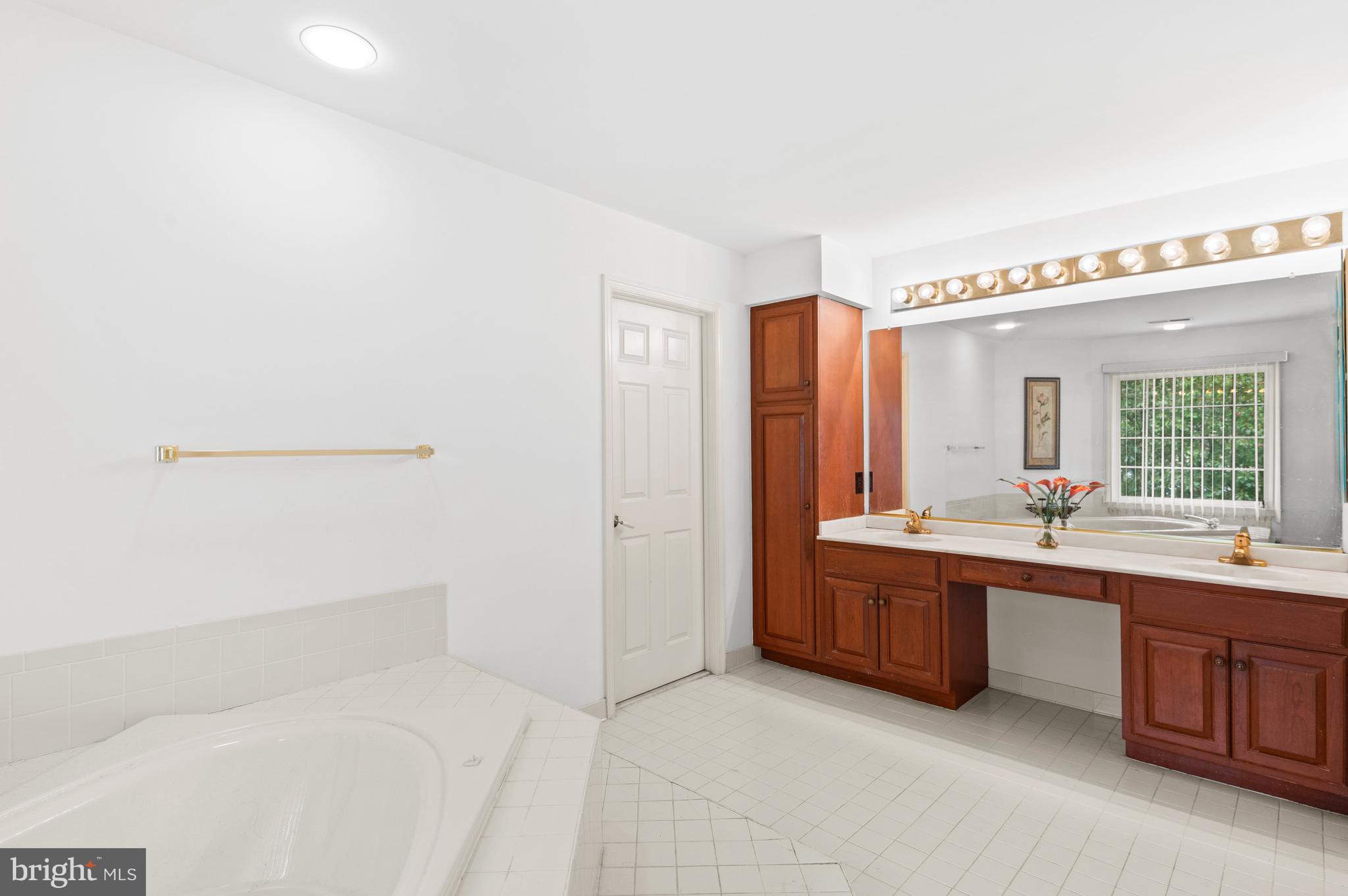 10109 Meyer Point Ter