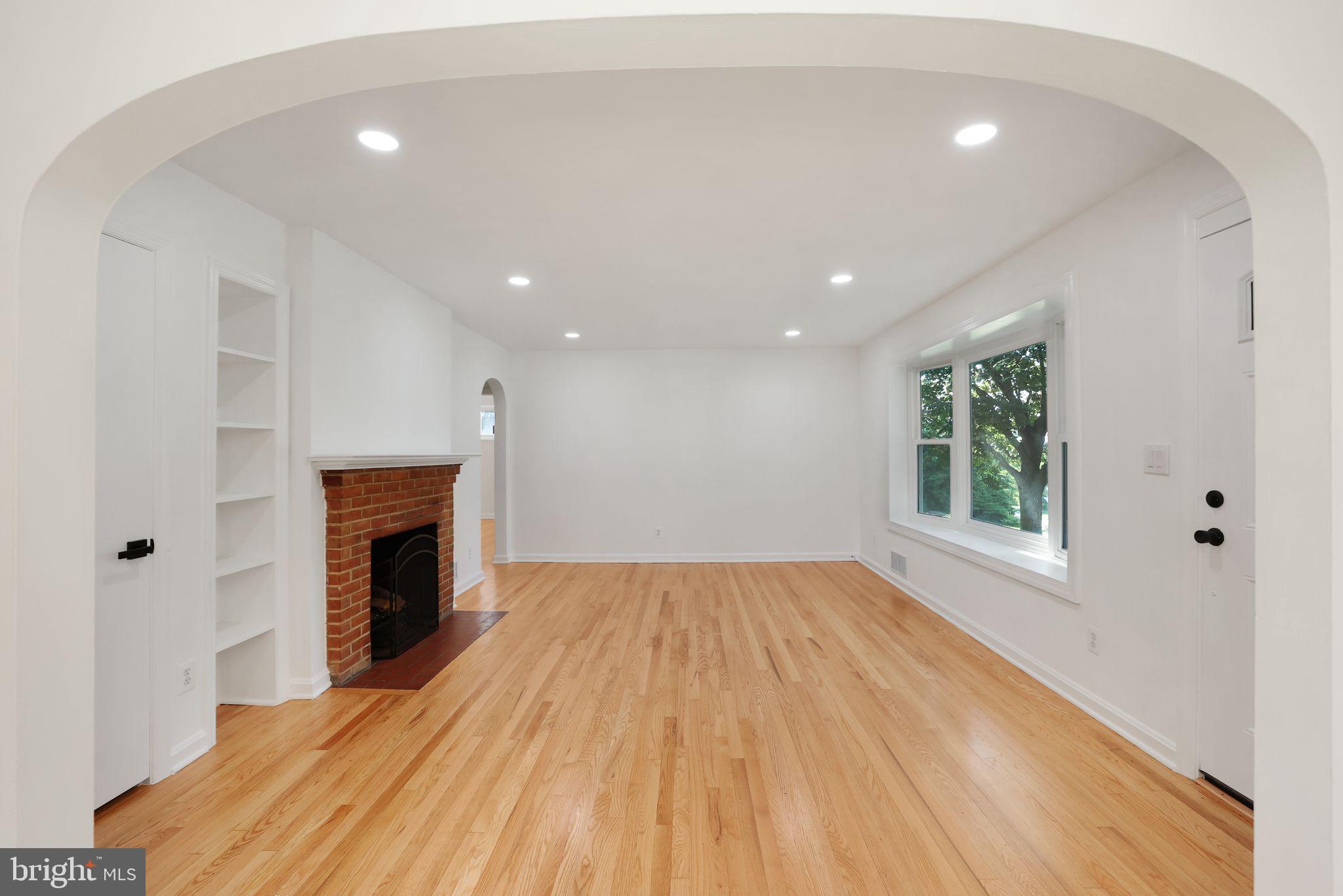 2423 HOMESTEAD DRIVE