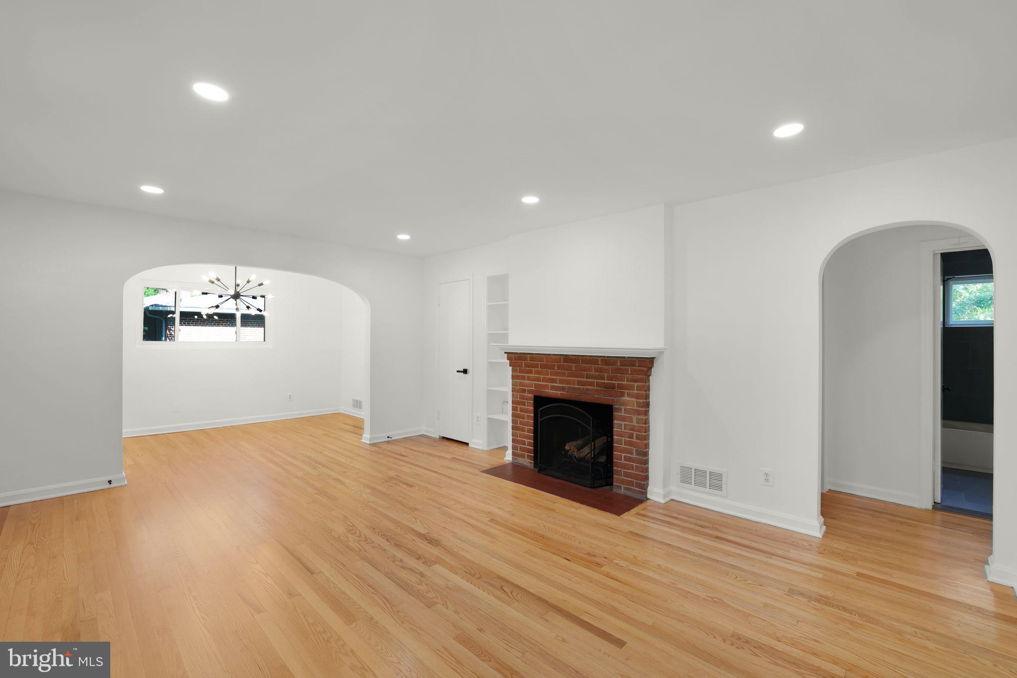 2423 HOMESTEAD DRIVE