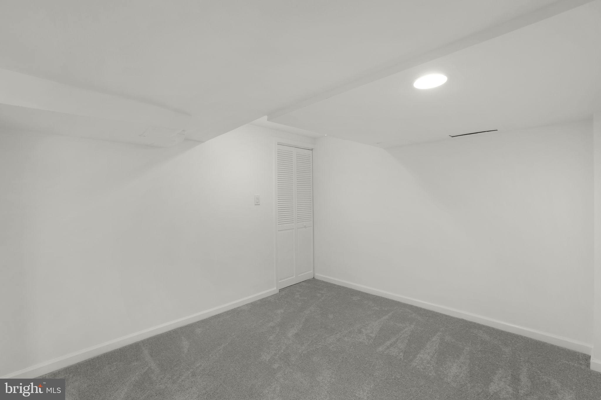 2423 HOMESTEAD DRIVE