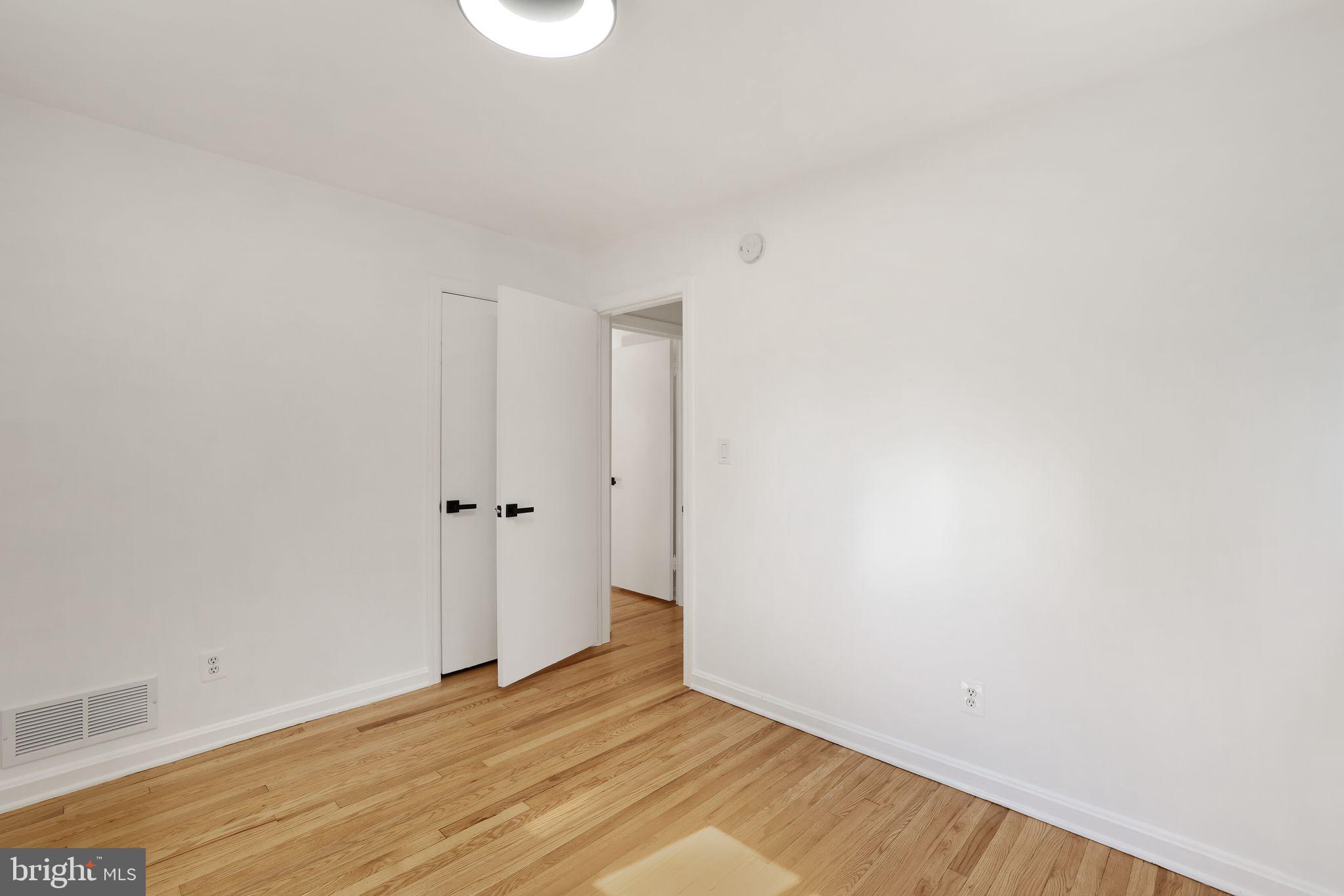 2423 HOMESTEAD DRIVE