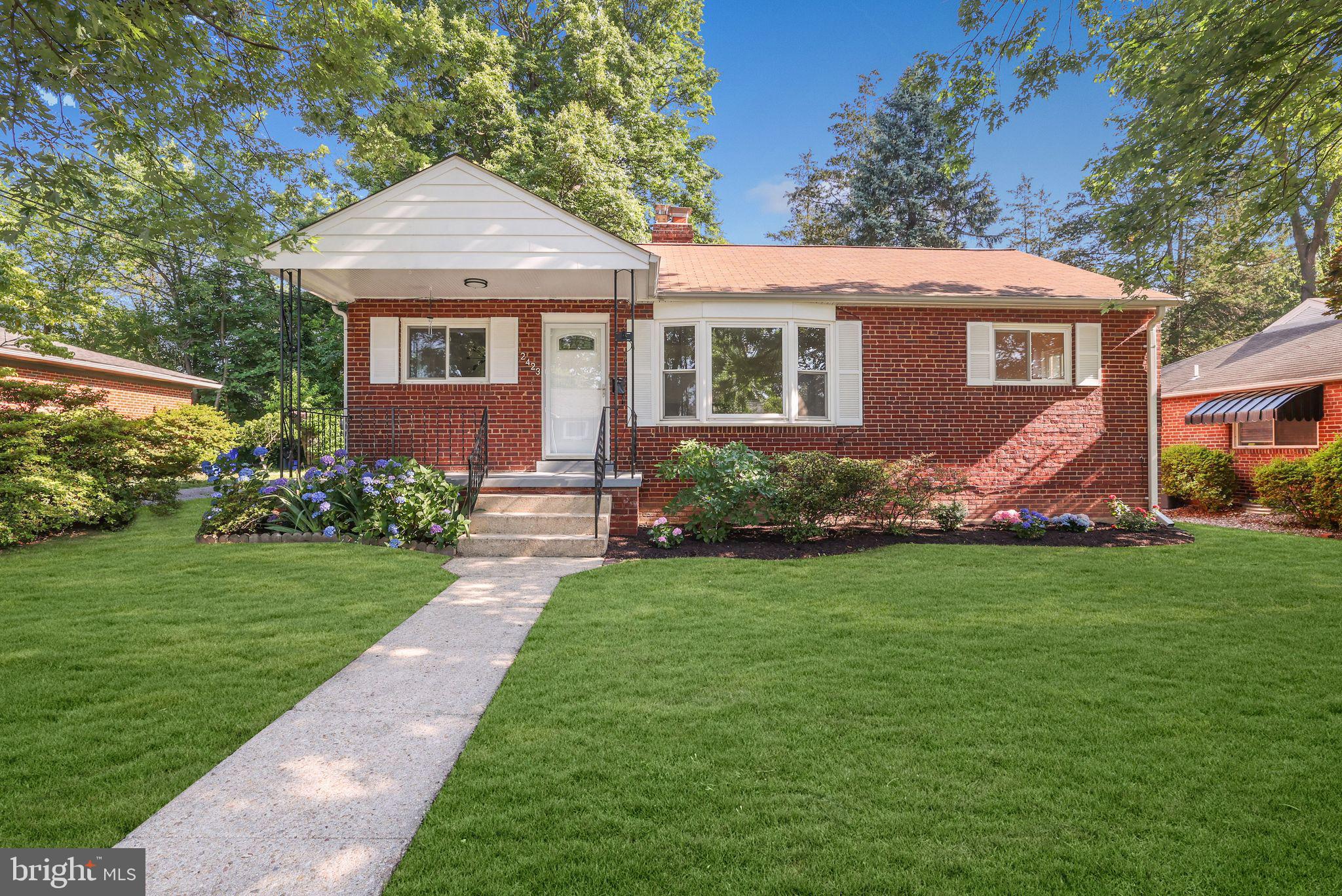 2423 HOMESTEAD DRIVE