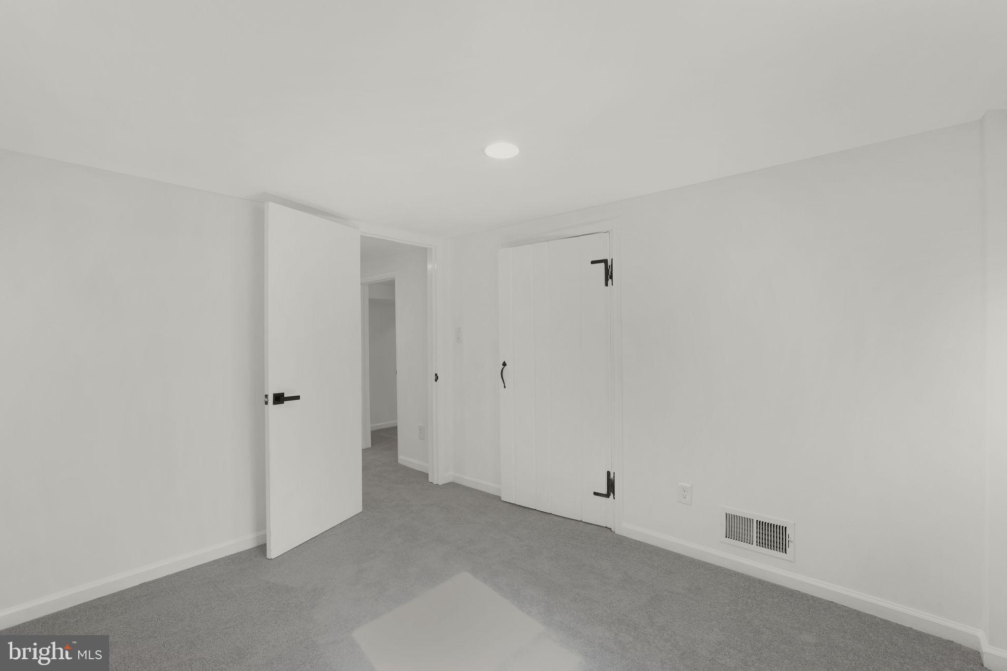 2423 HOMESTEAD DRIVE