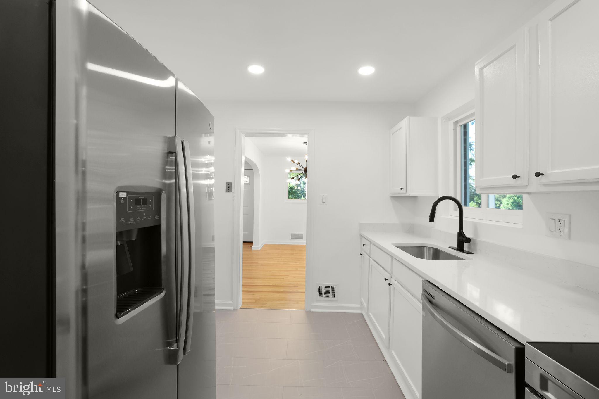 2423 HOMESTEAD DRIVE