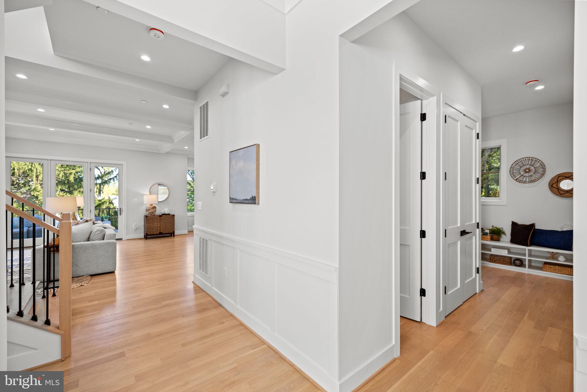 5132 NEWPORT AVENUE
