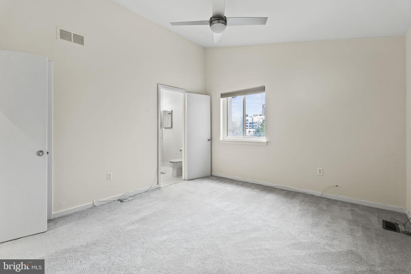 8929 Battery Pl #22