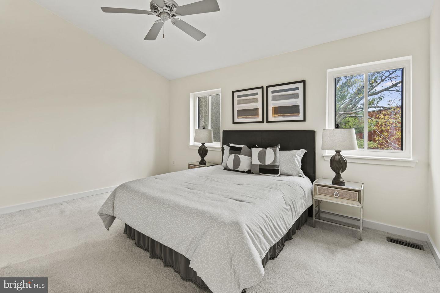 8929 Battery Pl #22