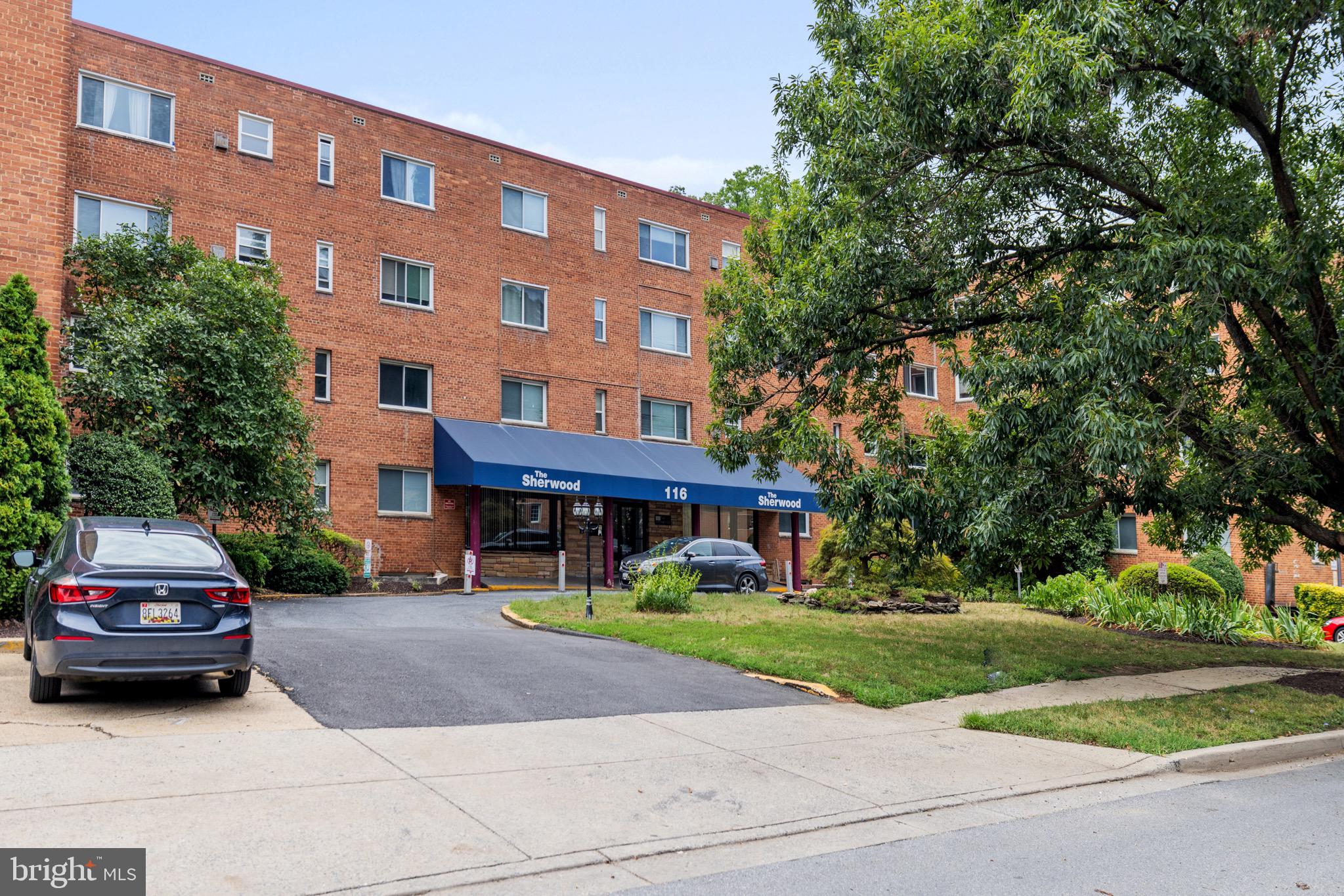 116 LEE AVENUE 207