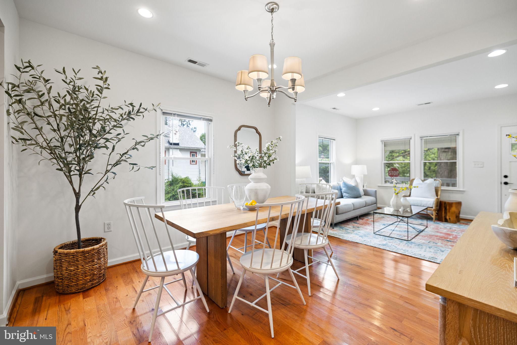 801 THAYER AVENUE