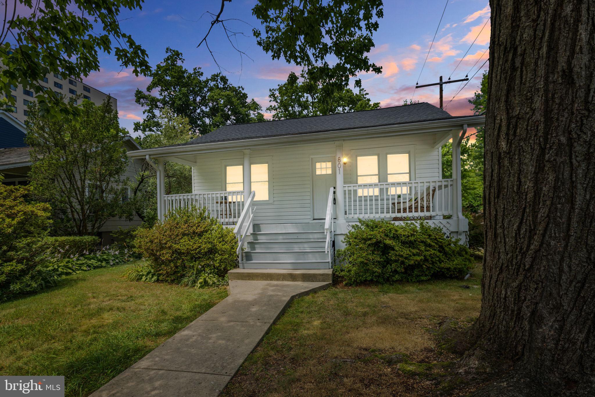 801 THAYER AVENUE